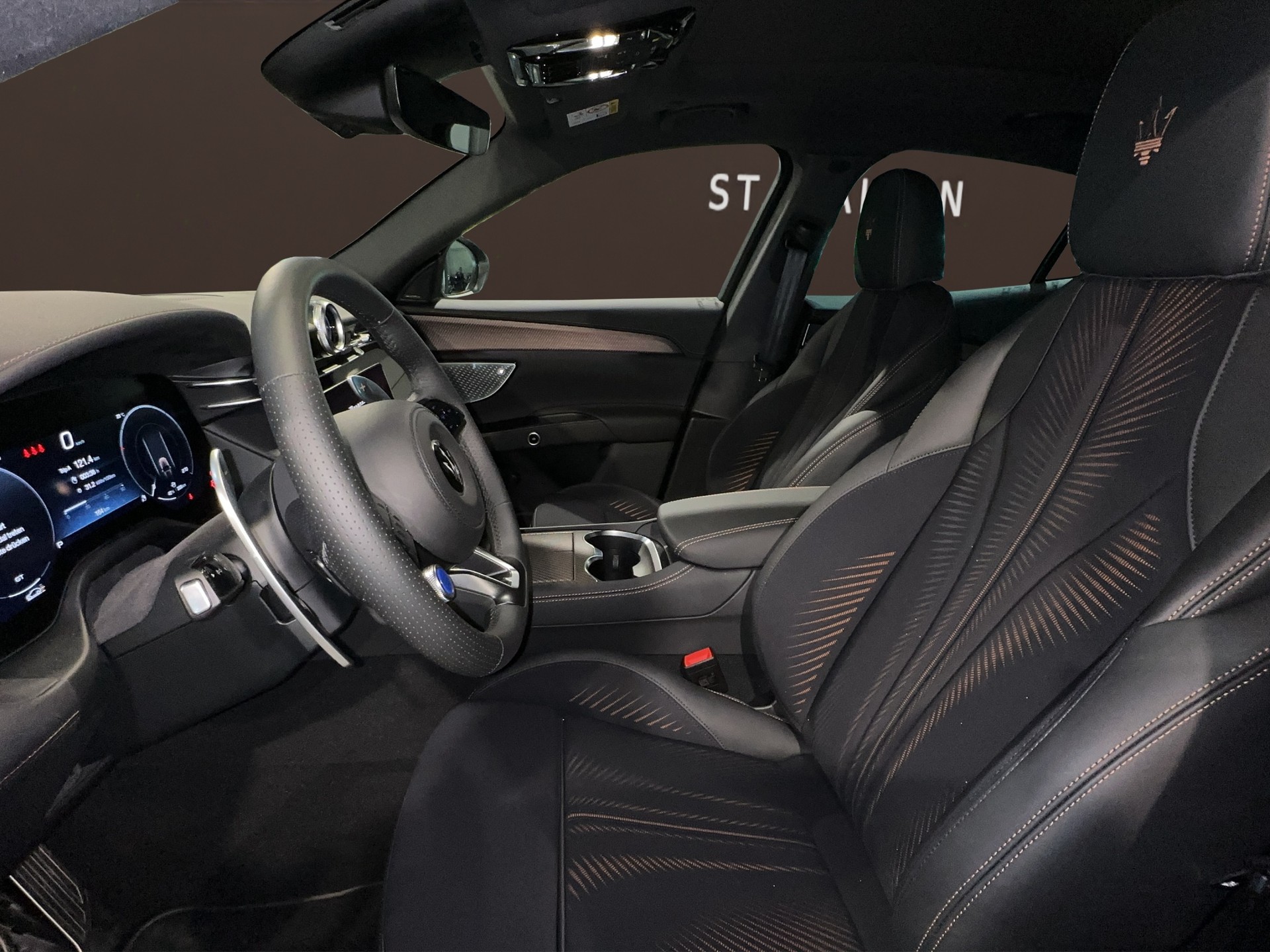 MASERATI Grecale Folgore-image-8