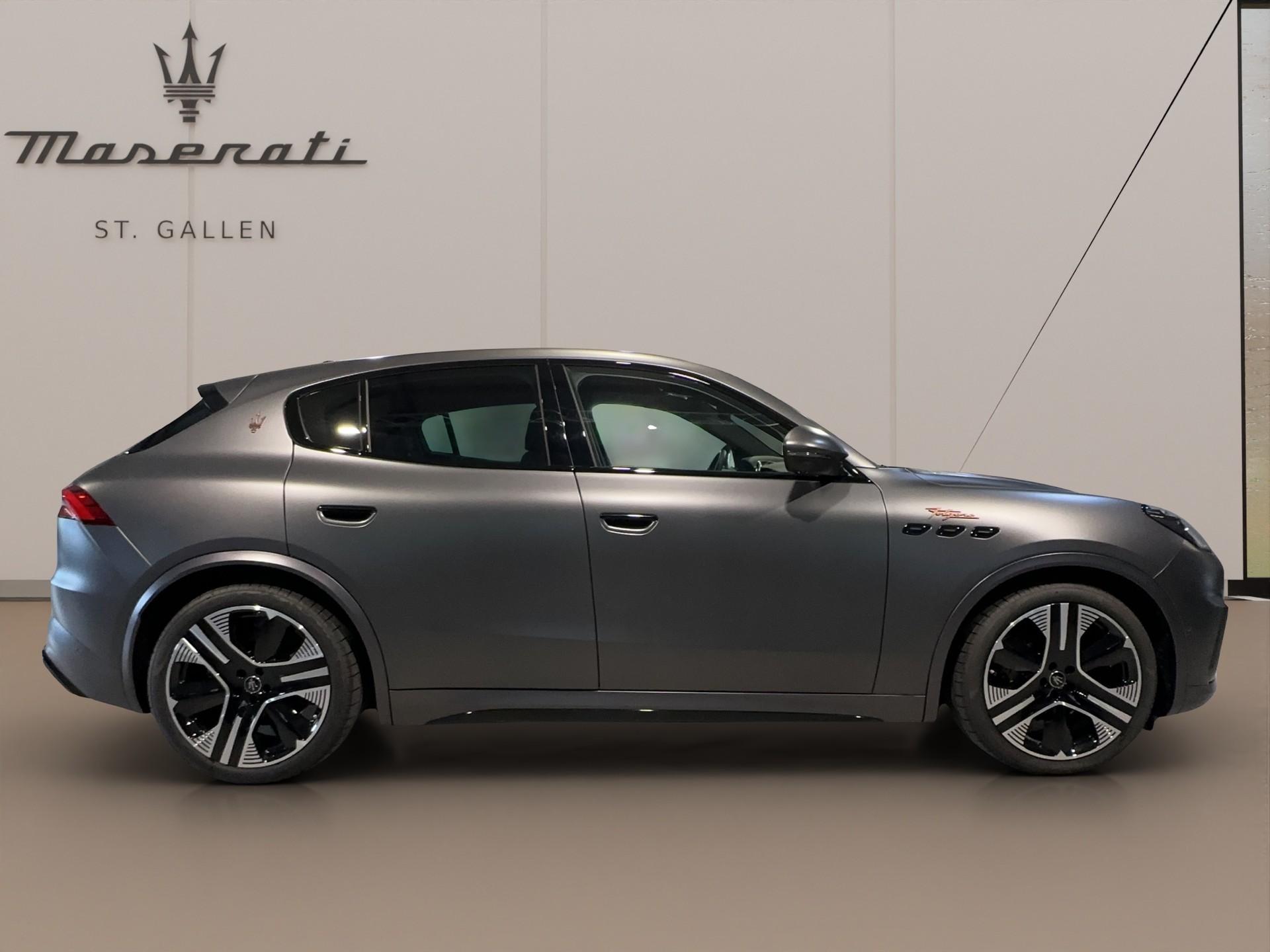 MASERATI Grecale Folgore-image-3