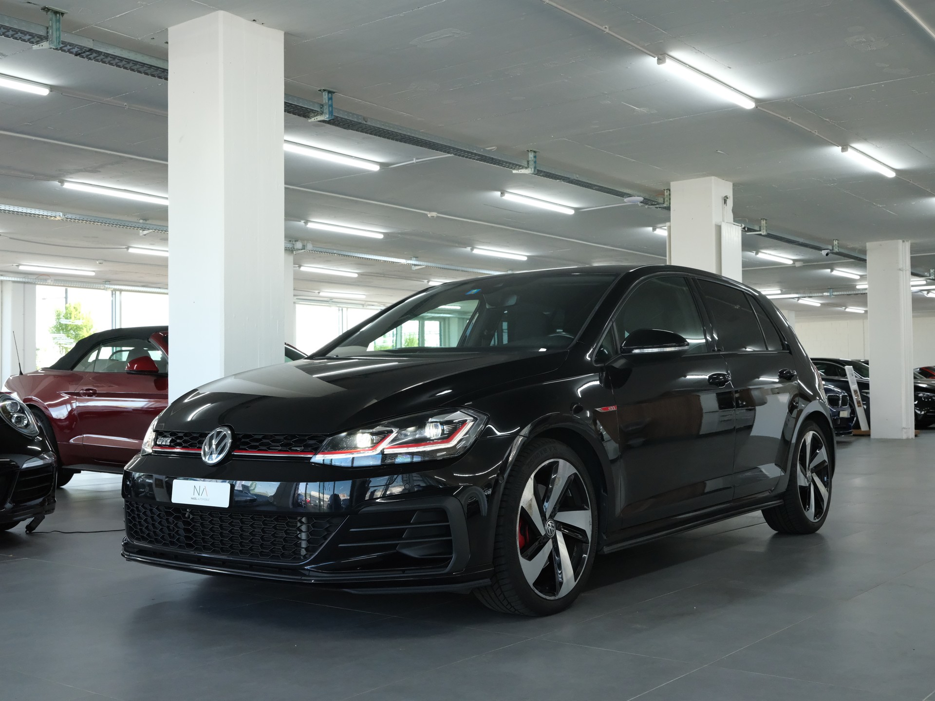 VW Golf 2.0 TSI GTI DSG *Rückfahrkamera* *Sportabgassanlage* *GTI Performance*-image-4
