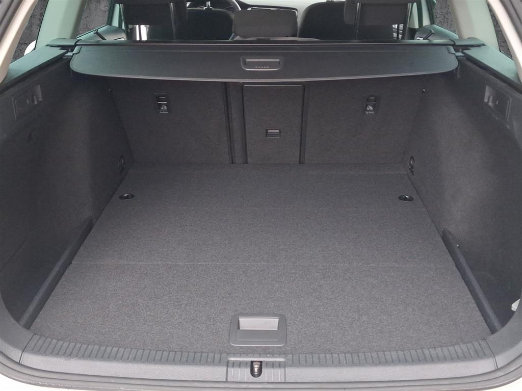 VW Golf Variant 1.5 TSI EVO Comfortline DSG-image-11