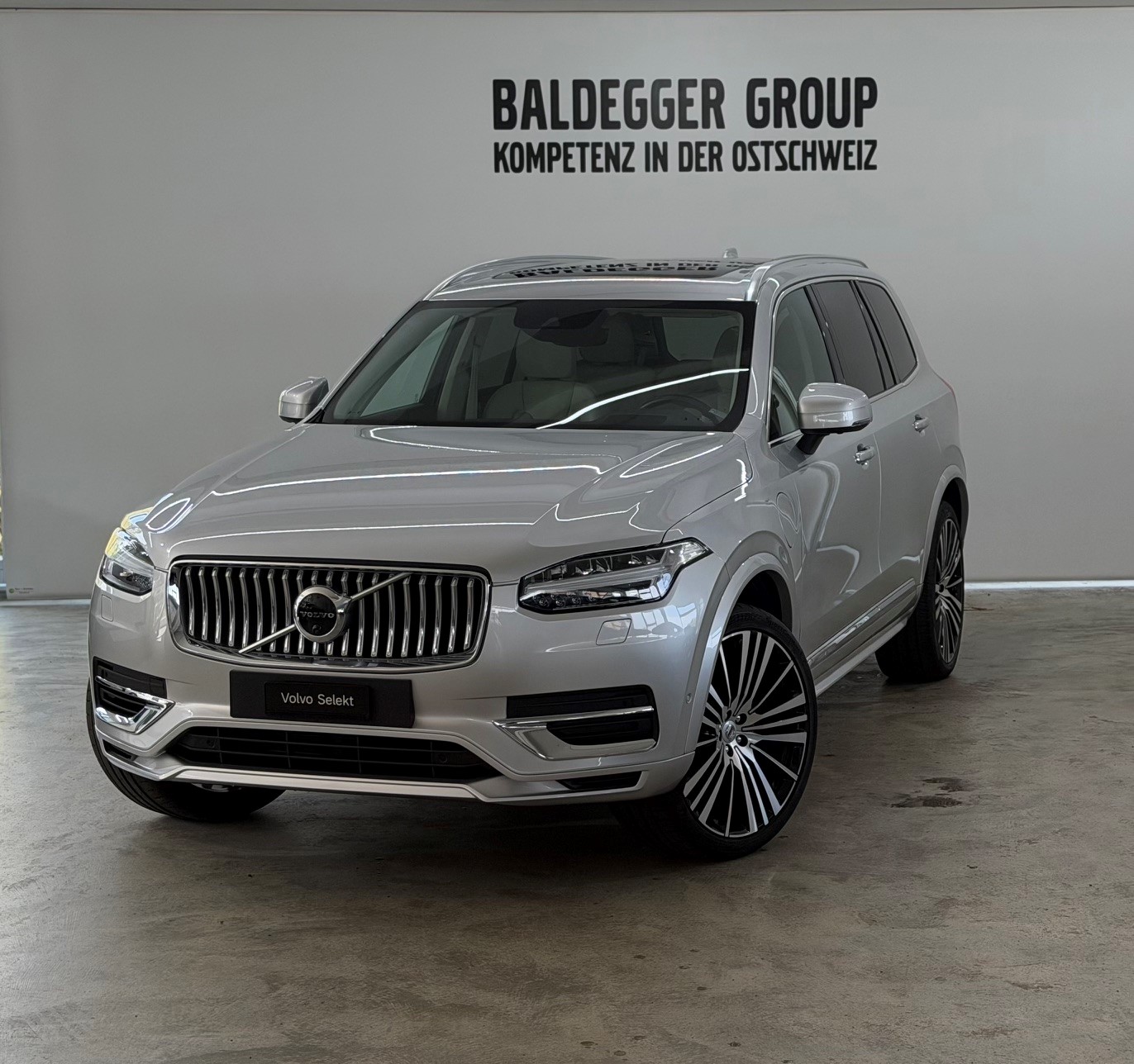 VOLVO XC90 2.0 T8 TE Inscription 7P.-image-0