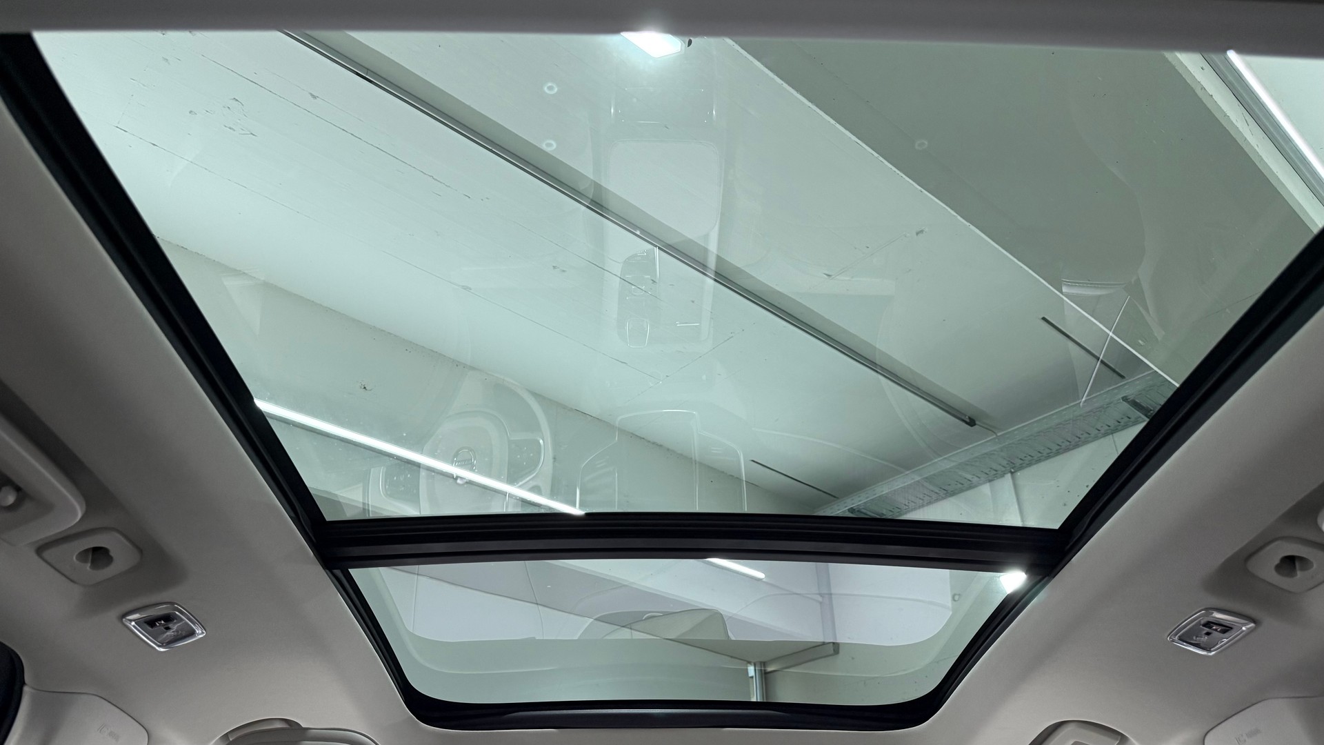 VOLVO XC90 T8 eAWD Inscription-image-9