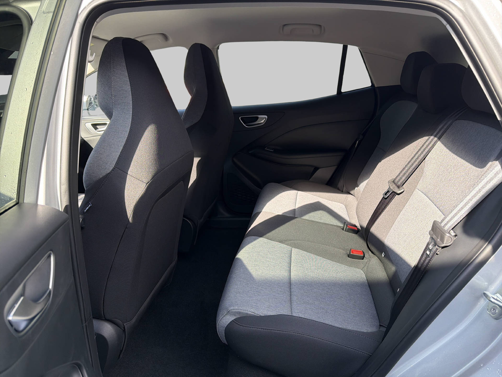 MG 4 Urban 54kWh Premium-image-8
