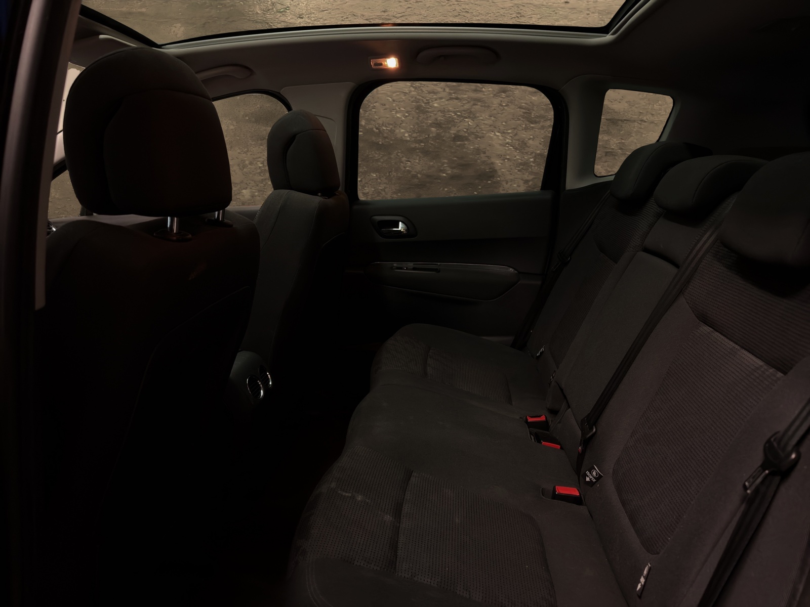 PEUGEOT 3008 1.6 16V T Active-image-15