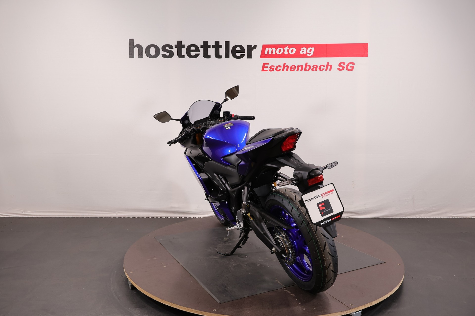 YAMAHA R3-image-4