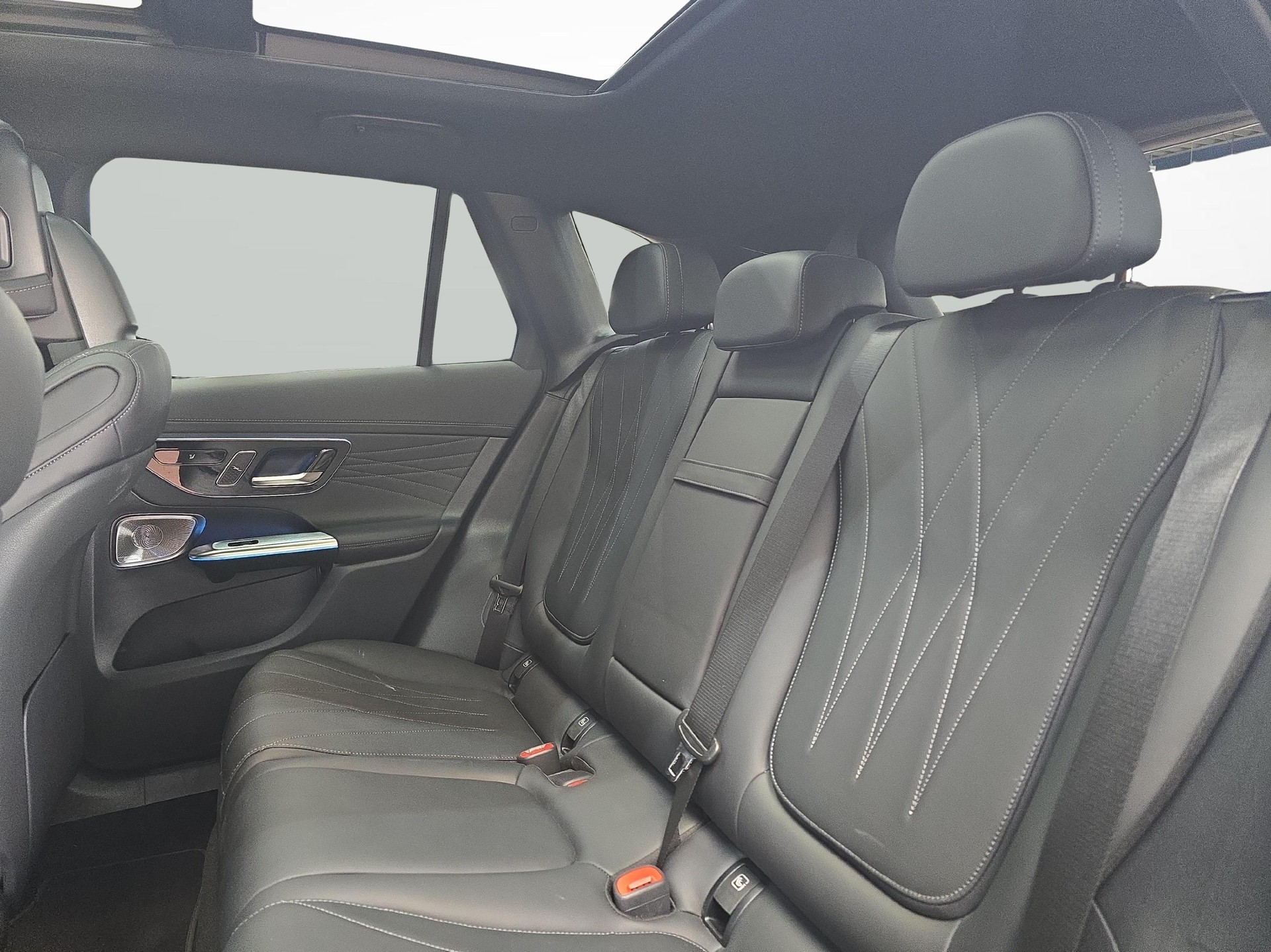 MERCEDES-BENZ GLC 43 AMG 4MATIC Executive Edition-image-9