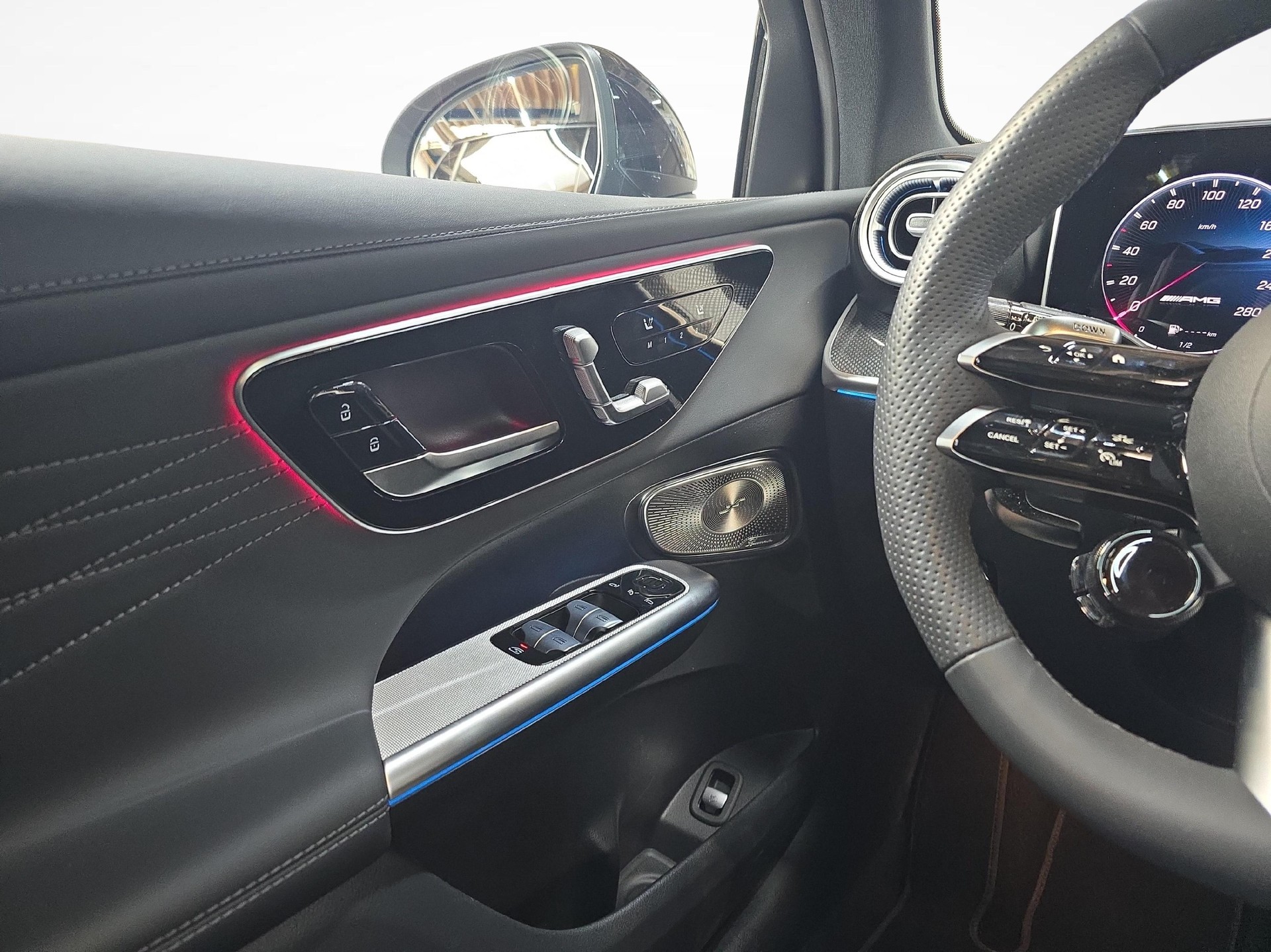 MERCEDES-BENZ GLC 43 AMG 4MATIC Executive Edition-image-7