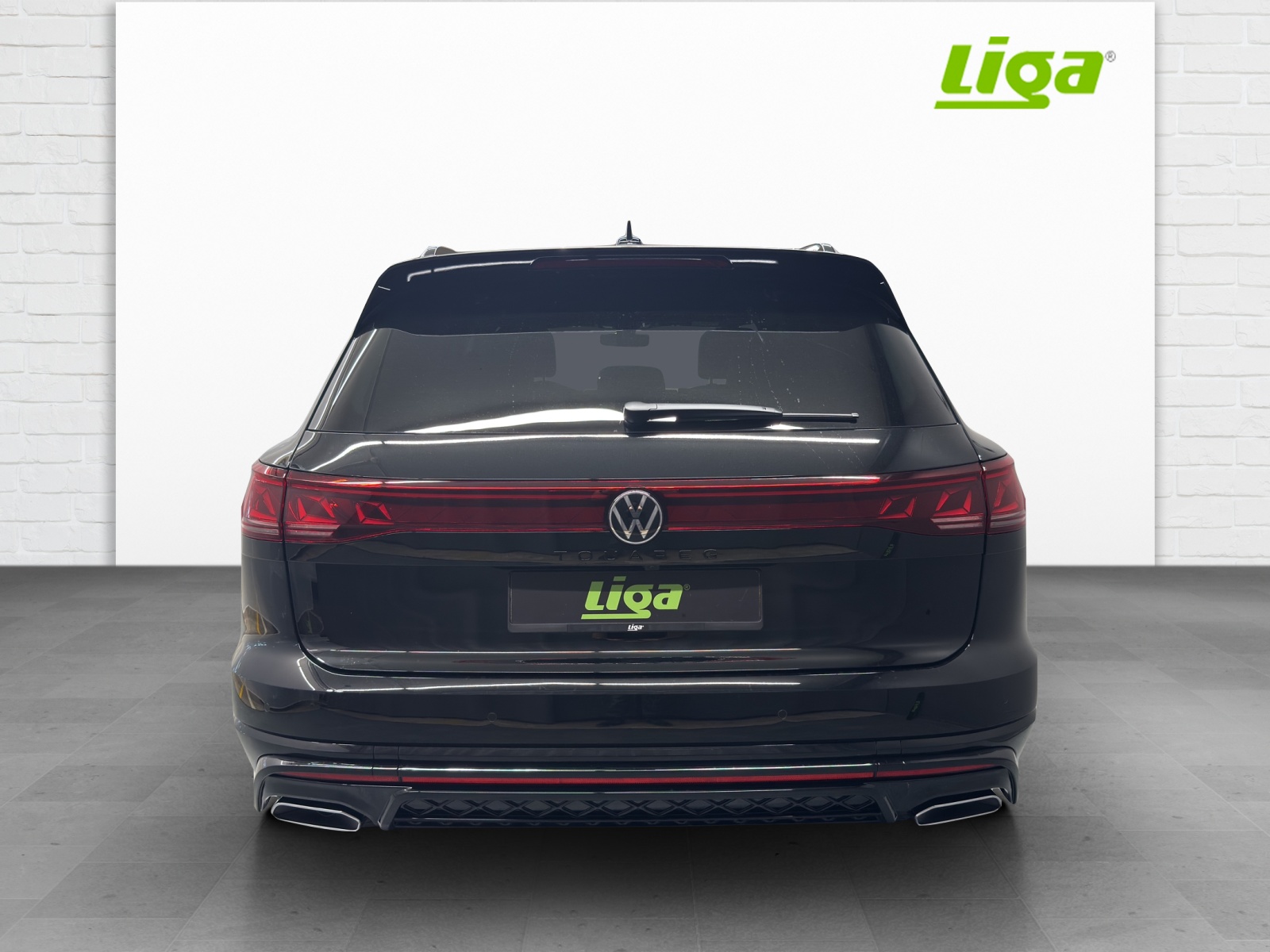 VW Touareg 3.0 V6 TSI R-Line-image-4