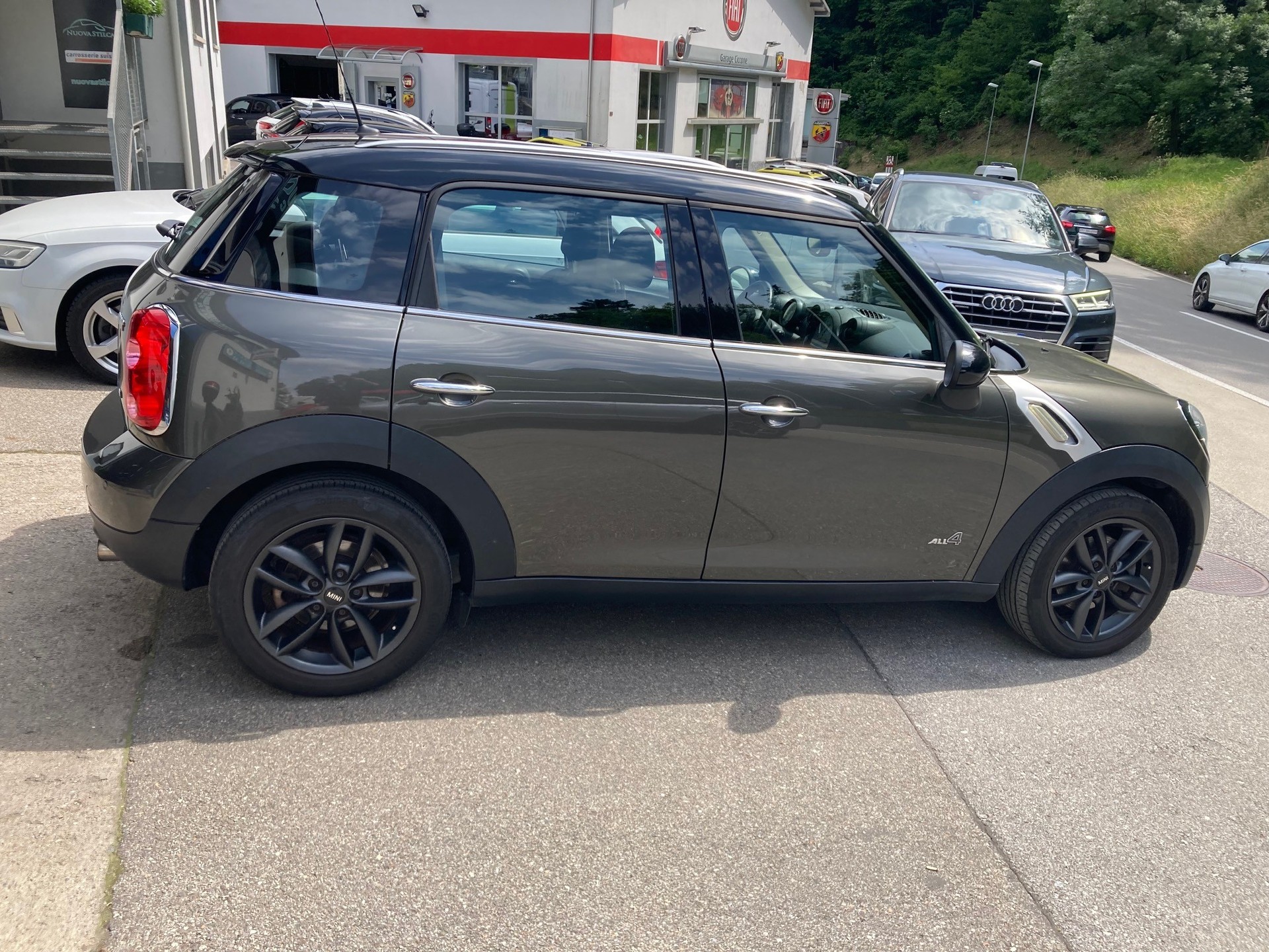 MINI Countryman Cooper ALL4 Steptronic-image-1