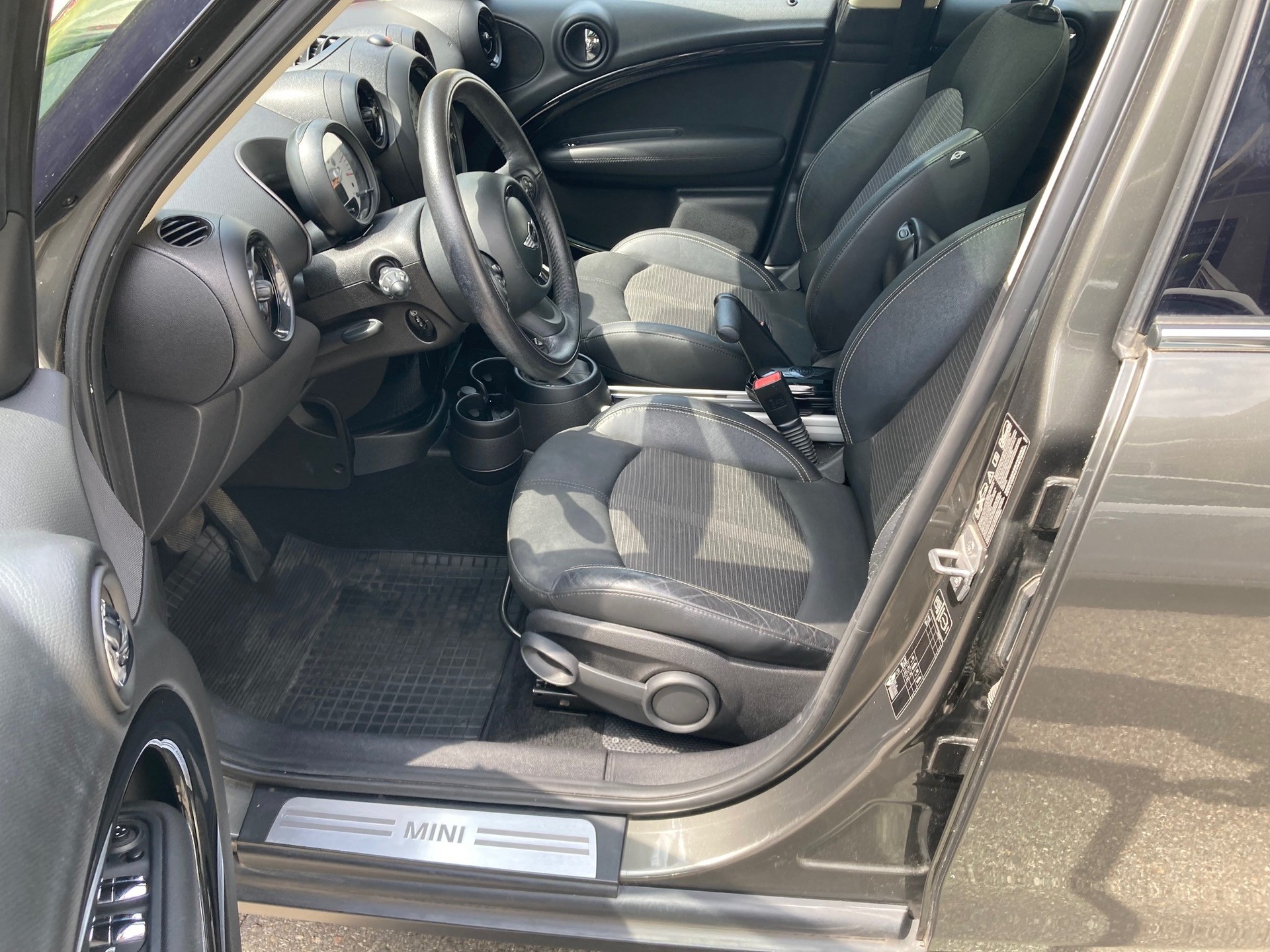 MINI Countryman Cooper ALL4 Steptronic-image-6