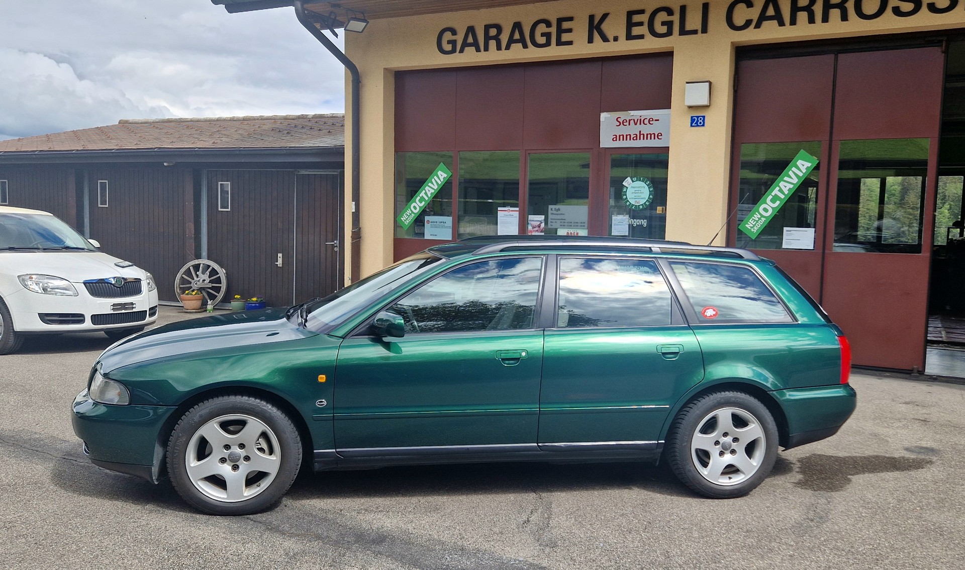 AUDI Avant-image-2