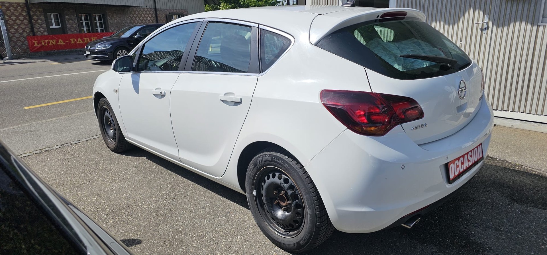 OPEL Astra 1.6i 16V Turbo Sport-image-4