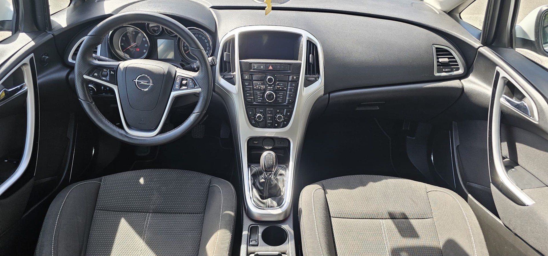OPEL Astra 1.6i 16V Turbo Sport-image-8