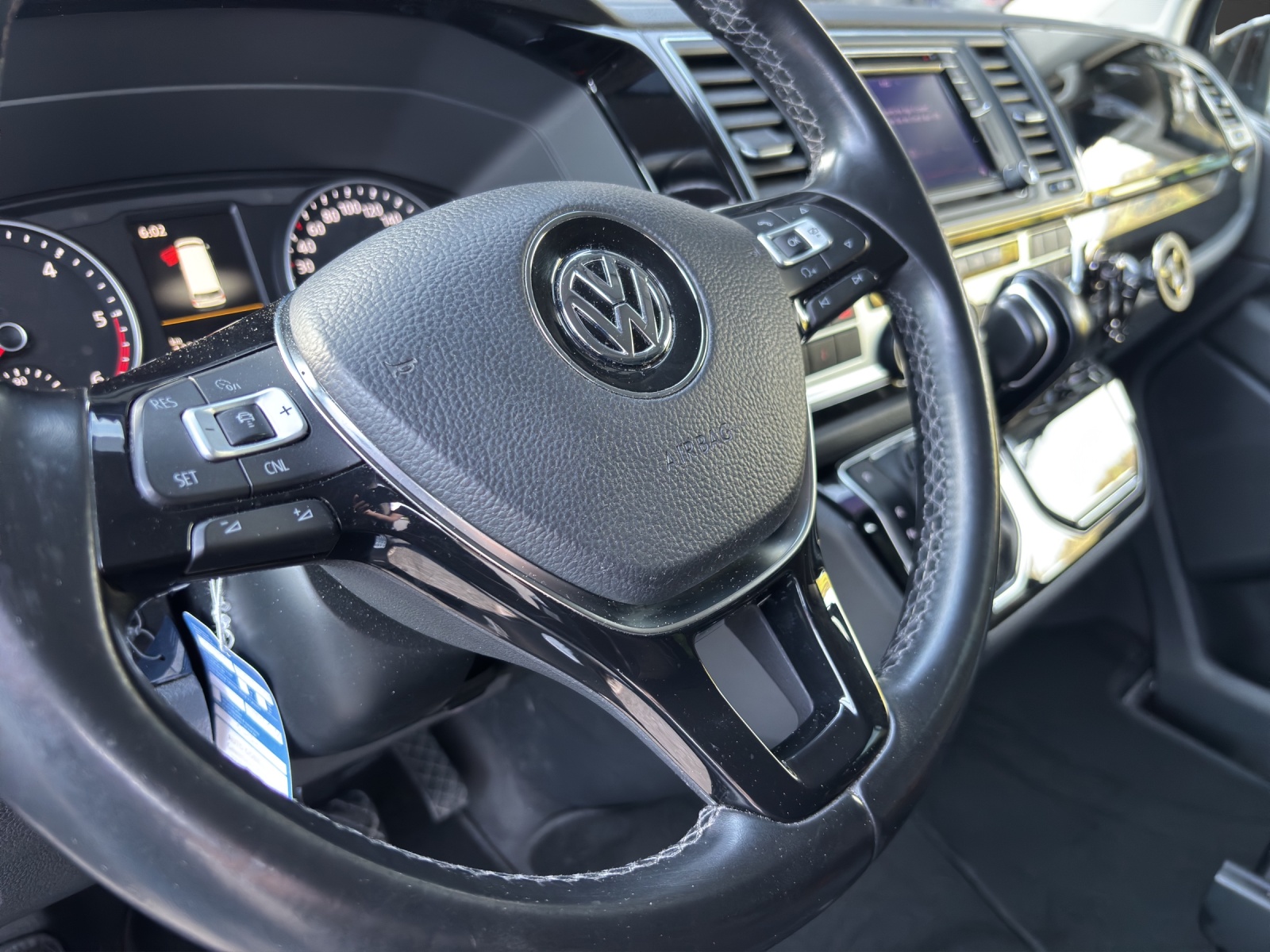 VW T6 Multivan 2.0 Bi-TDI Business 4Motion DSG-image-5