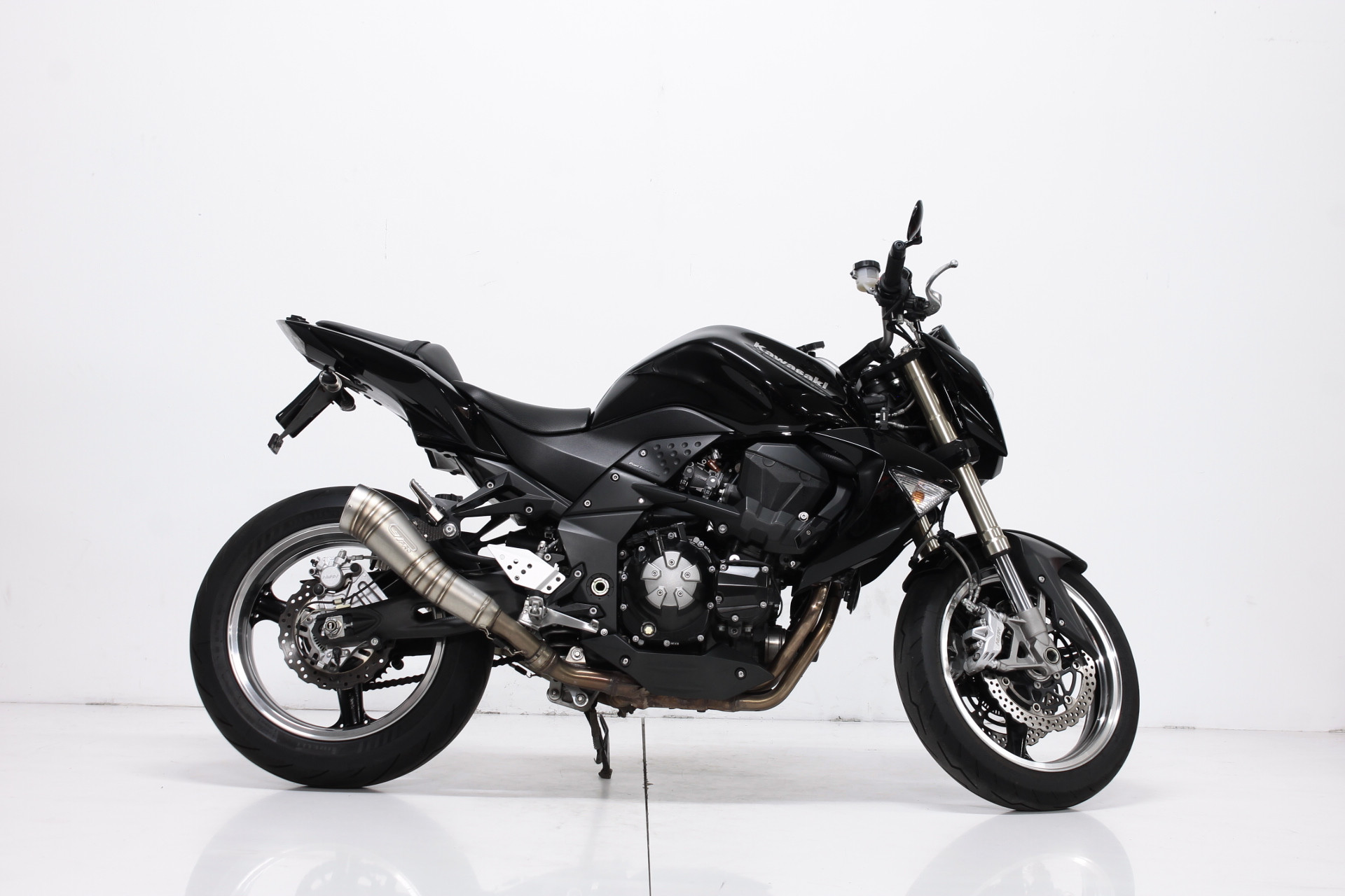 KAWASAKI Z 1000-showroom-element-1