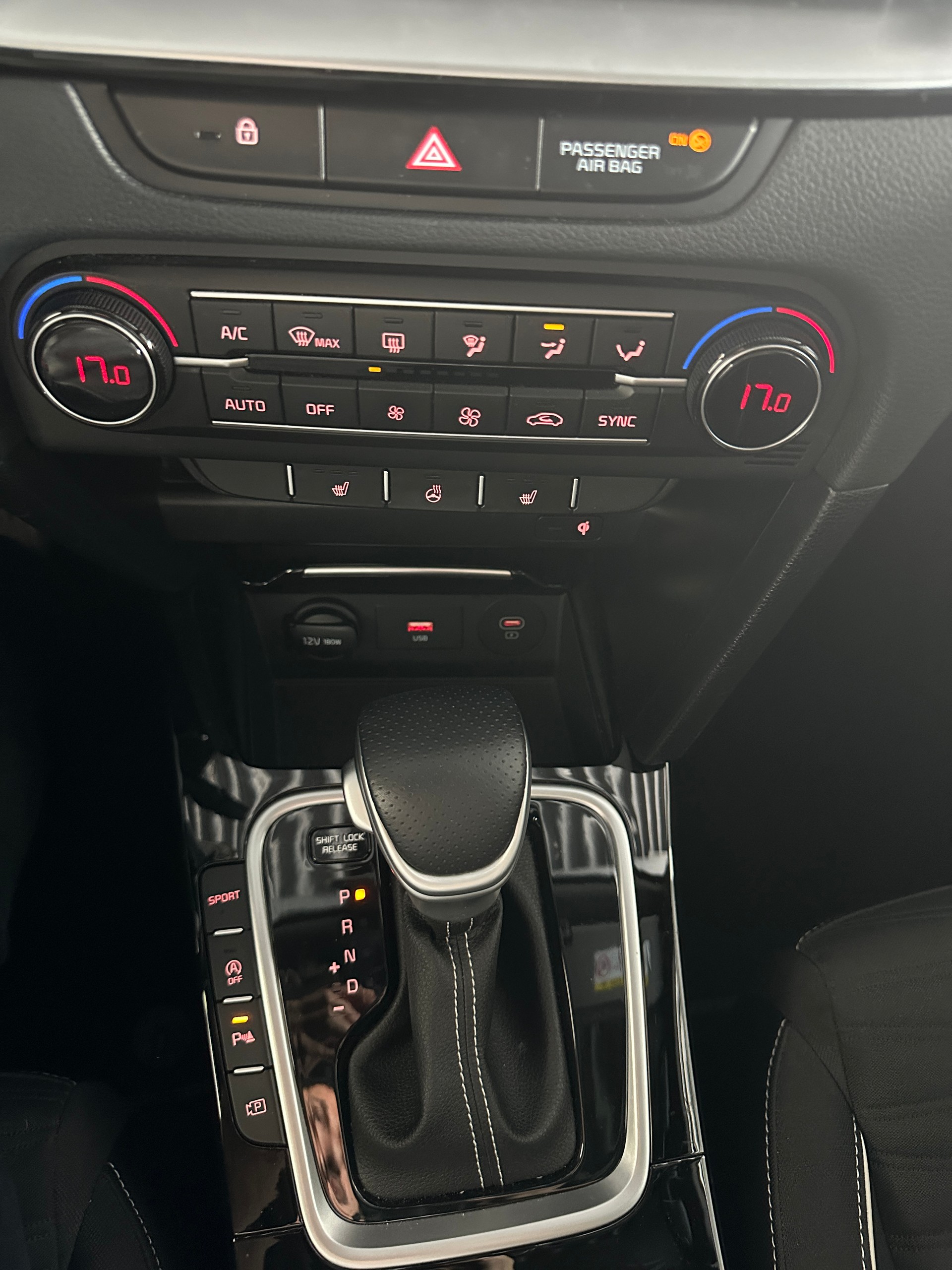 KIA Ceed 1.5 T-GDi GT Line DCT-image-14