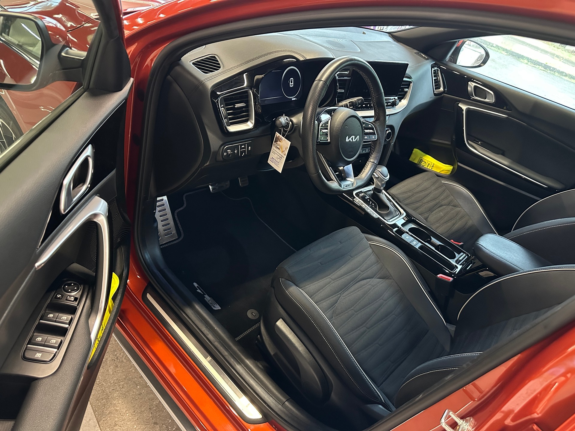 KIA Ceed 1.5 T-GDi GT Line DCT-image-9