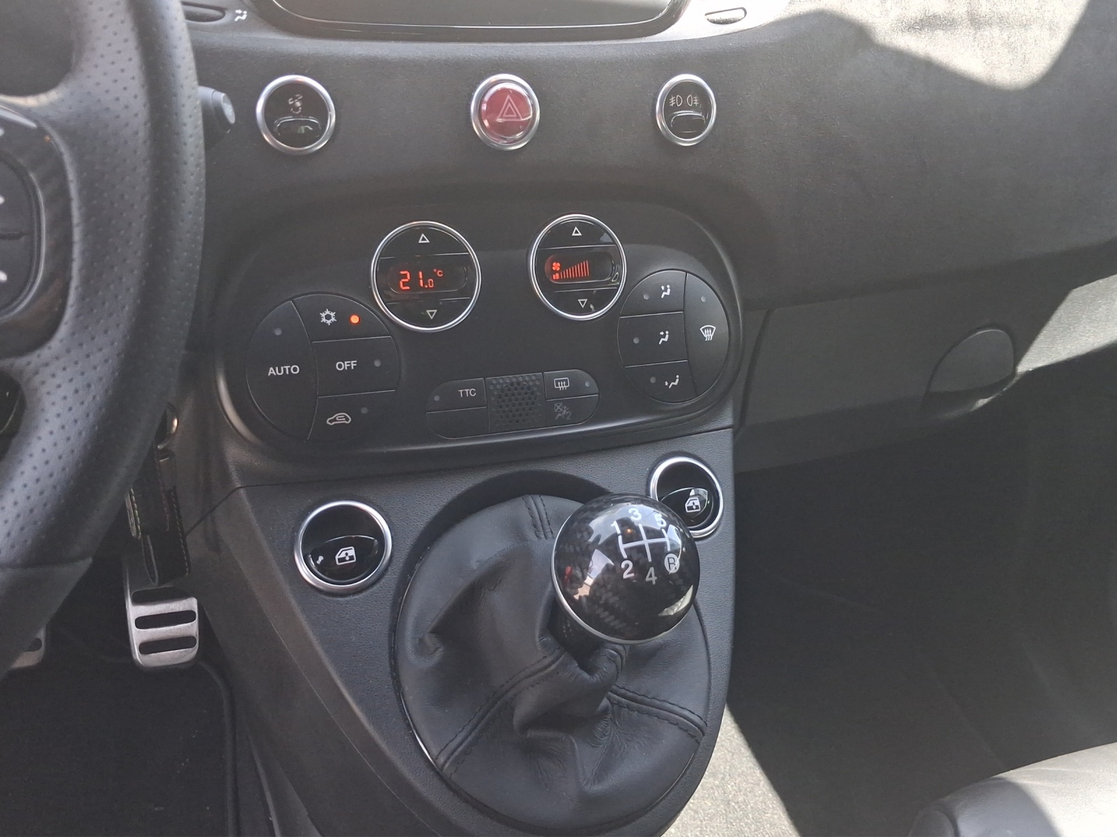 FIAT 595 1.4 16V Turbo Abarth Competizione-image-12