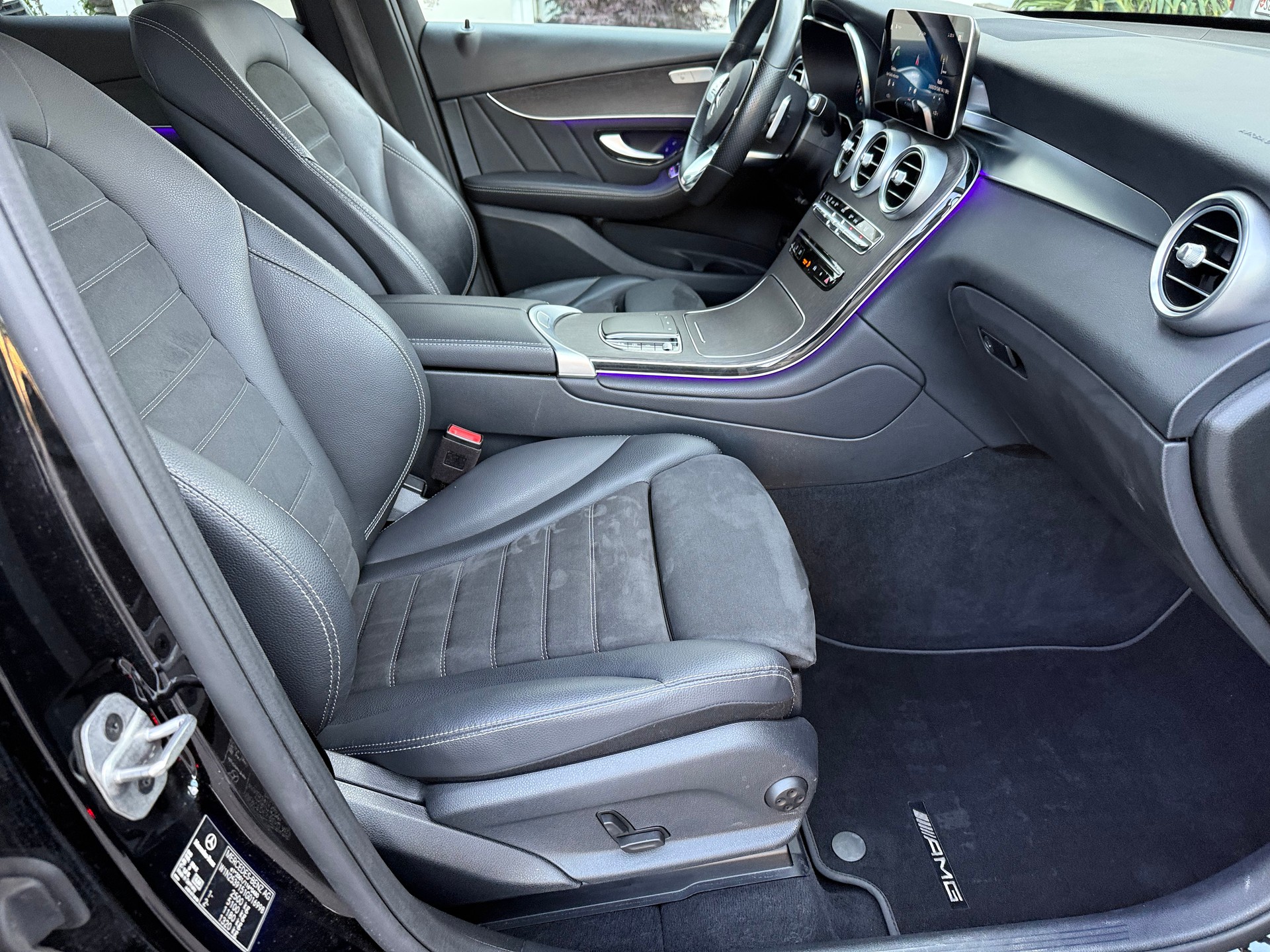 MERCEDES-BENZ GLC 220 d AMG Line 4m-image-22