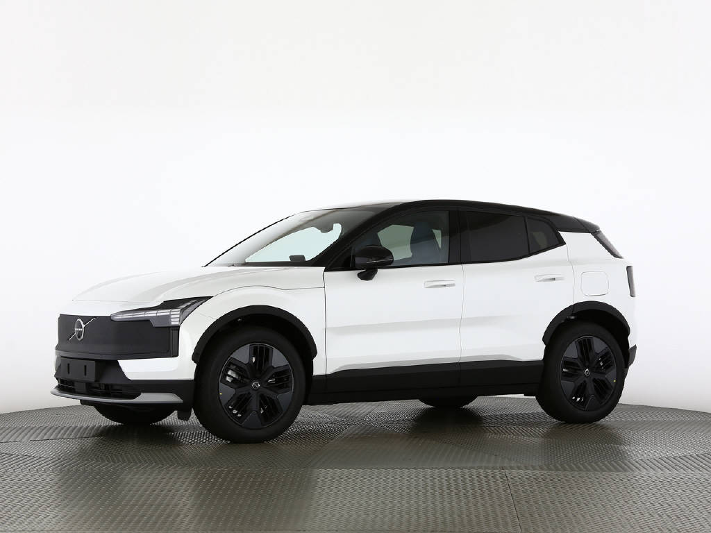 VOLVO EX 30 Cross Country P8 Twin Performance AWD-image-25