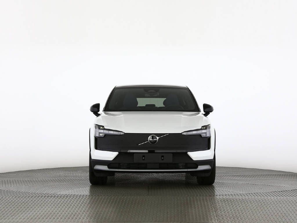 VOLVO EX 30 Cross Country P8 Twin Performance AWD-image-20