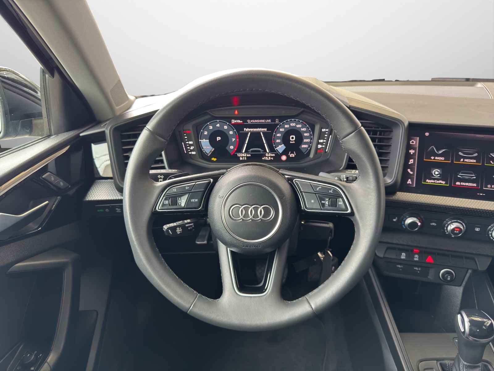 AUDI A1 Sportback 1.0 30 TFSI Attraction S-Tronic-image-7