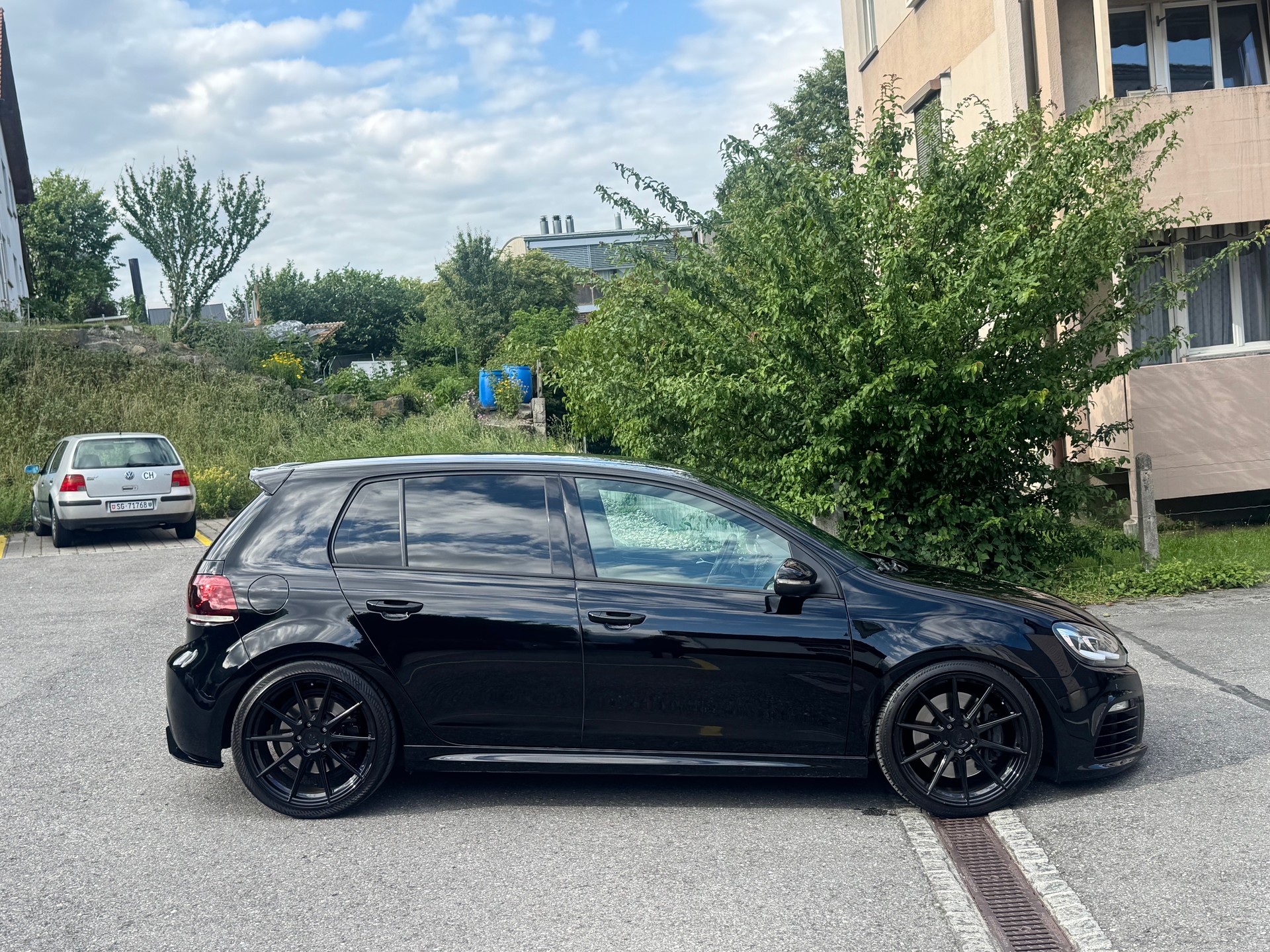 VW Golf 2.0 TSI R 4Motion DSG-image-5