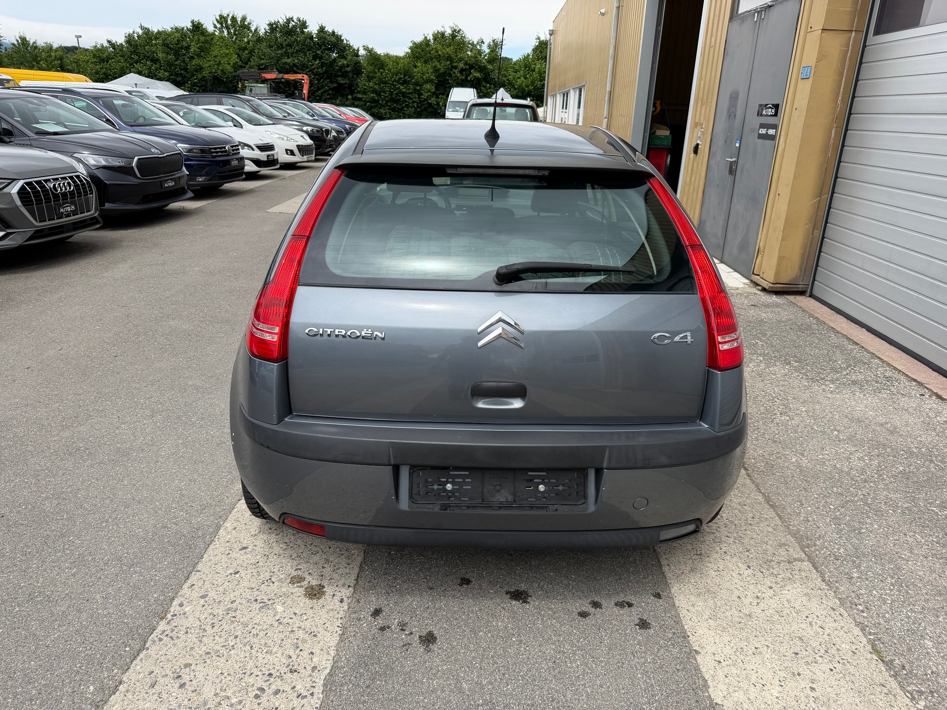 CITROEN C4 Berline 1.4i 16V X-image-7