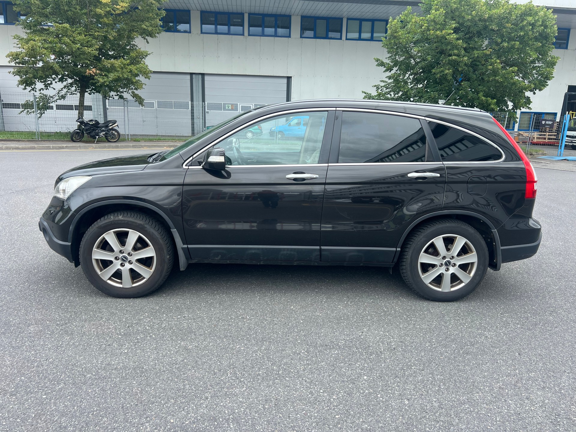 HONDA CR-V 2.0 4WD Executive-image-2