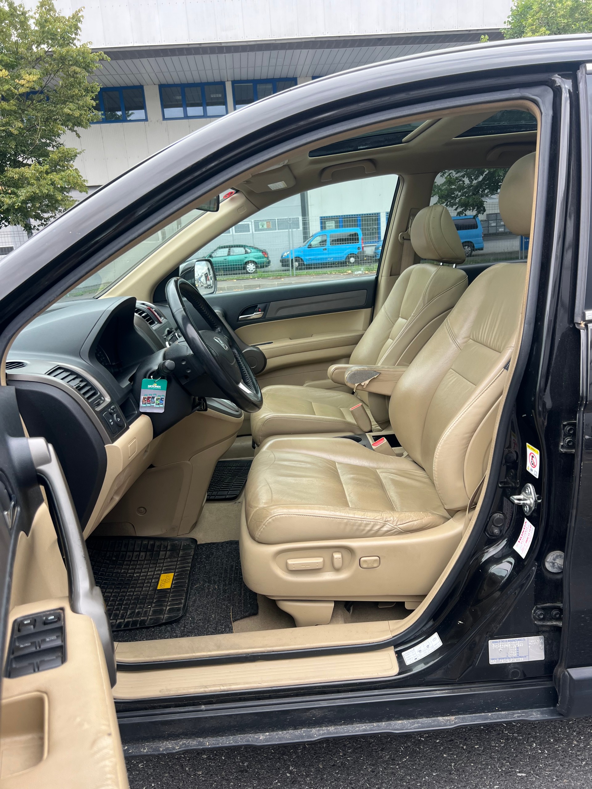 HONDA CR-V 2.0 4WD Executive-image-9