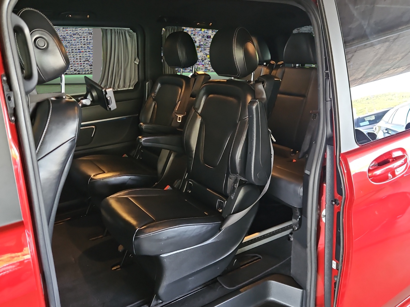 MERCEDES-BENZ V 300 d lang Avantgarde 4Matic 9G-Tronic-image-9