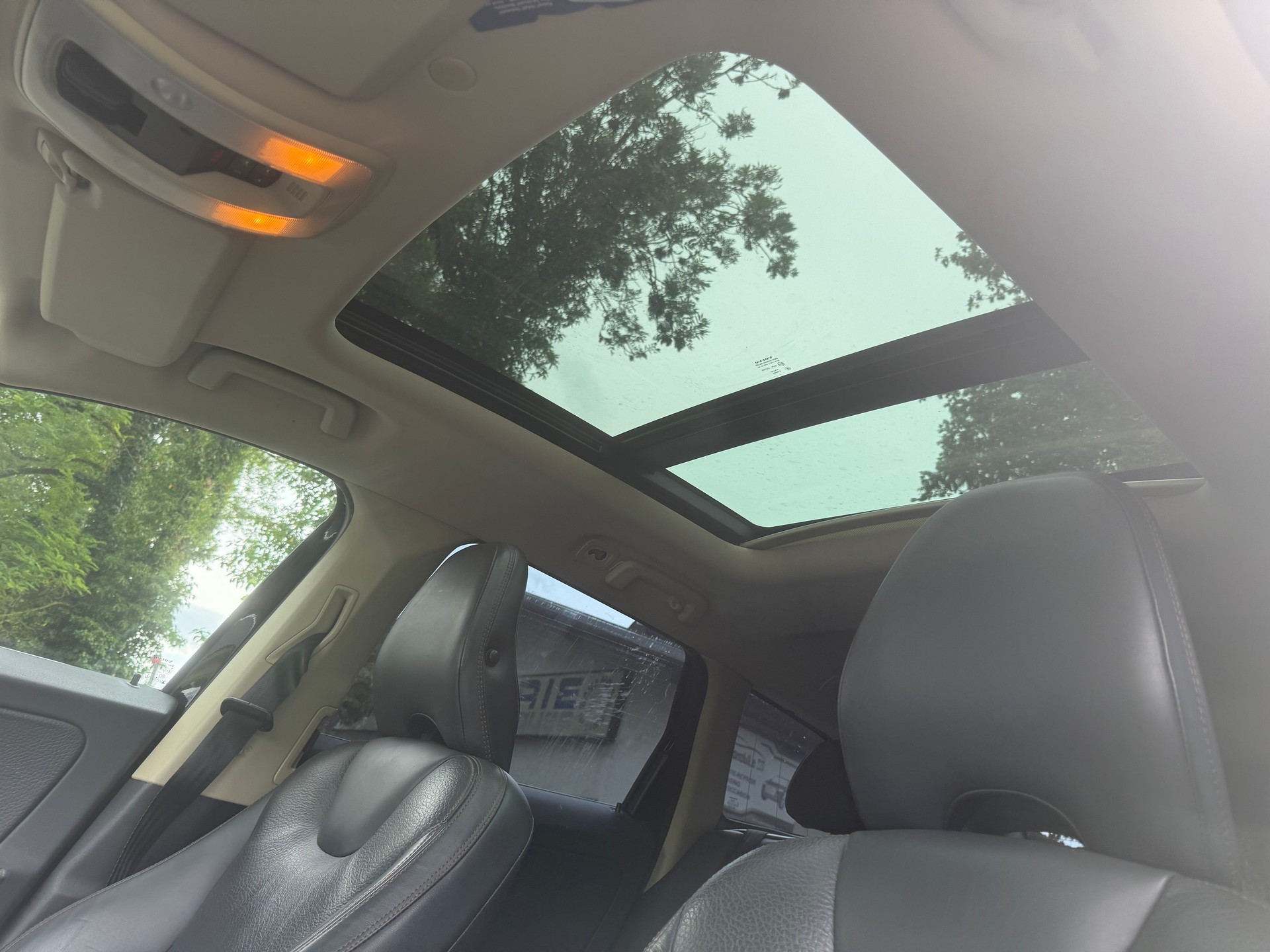 VOLVO XC60 D3 AWD Kinetic Geartronic-image-14