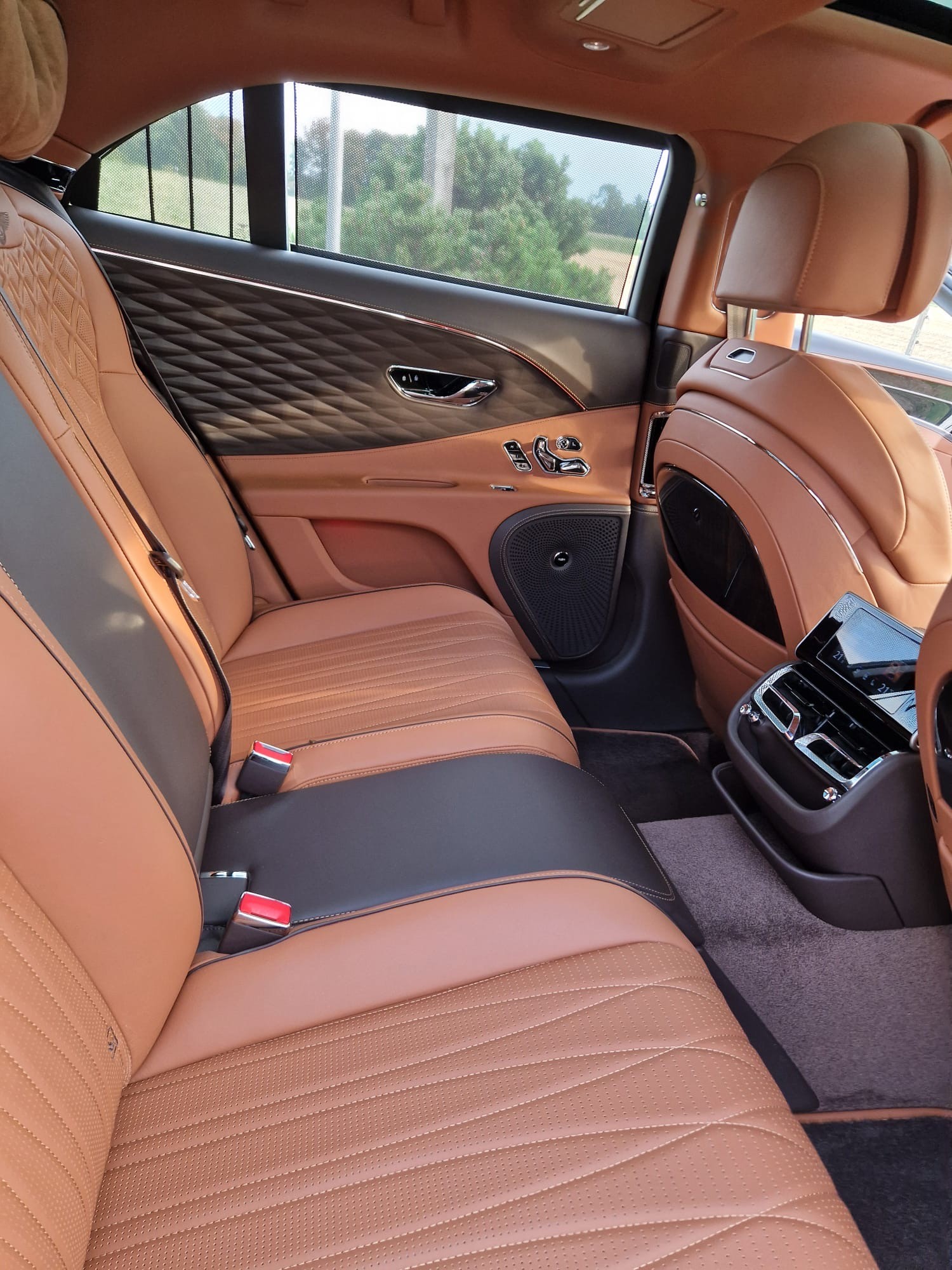 BENTLEY 6.0 W12-image-16