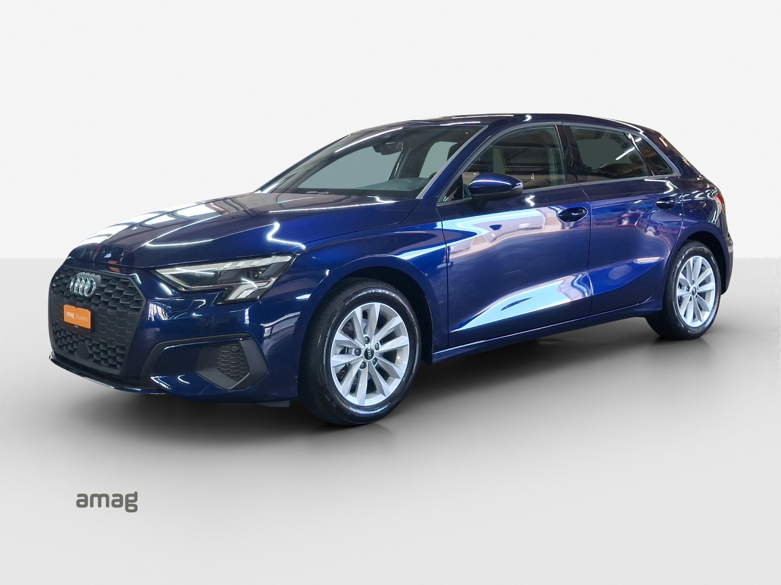AUDI A3 Sportback 35 TFSI Attraction S-tronic-image-0