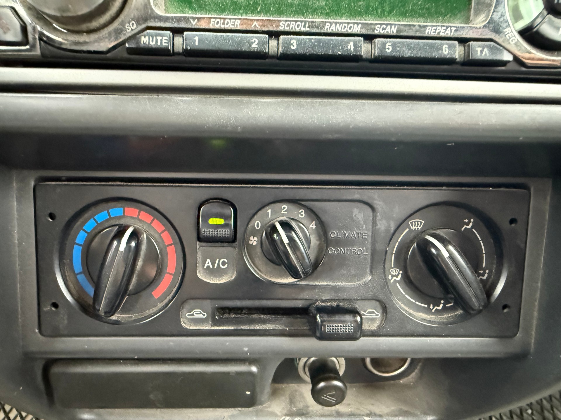 MAZDA B 2500TD 4x4 DoubleCab. Taifun-image-8