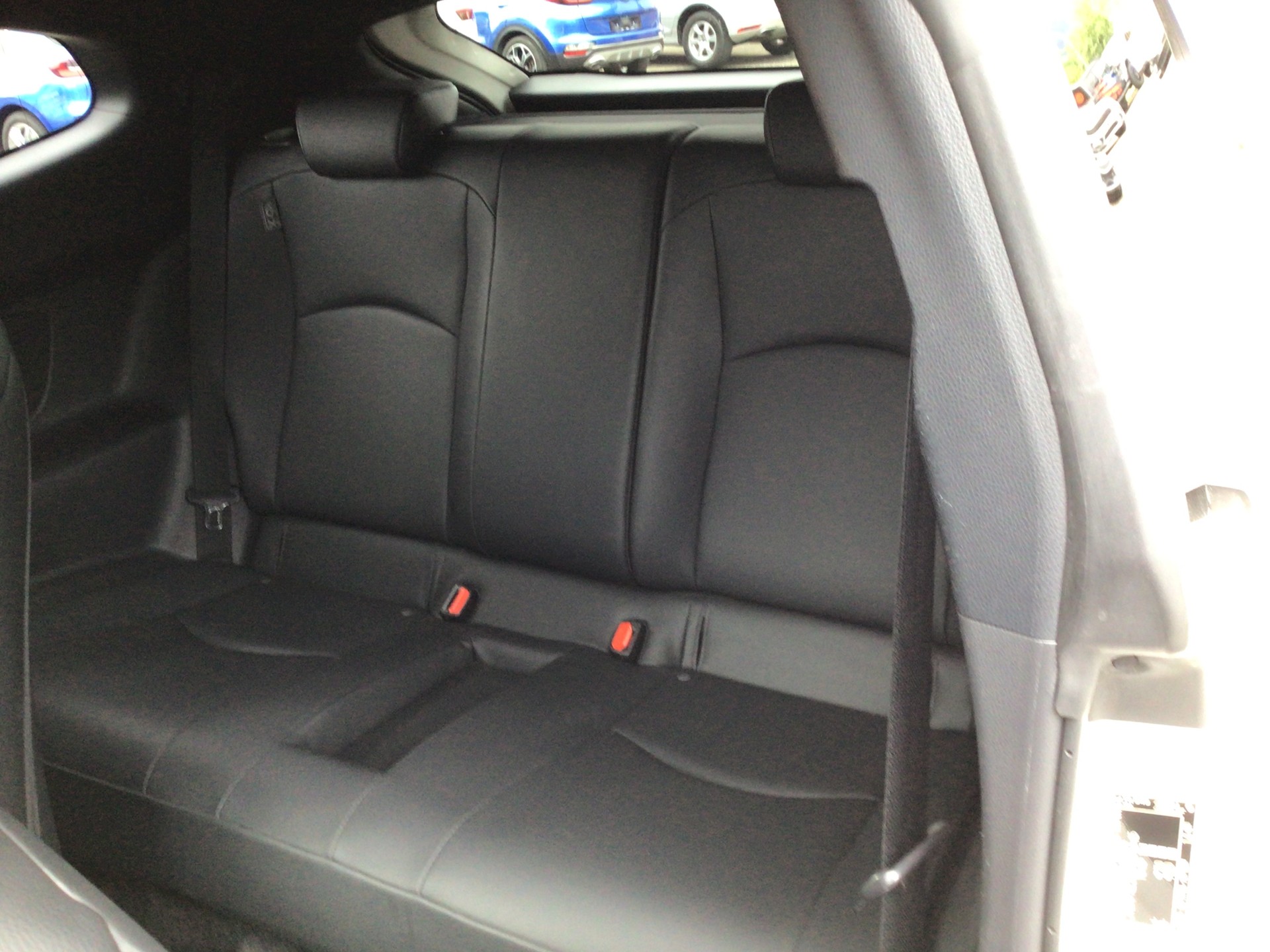 TOYOTA Yaris 1.6 GR Sport-image-6