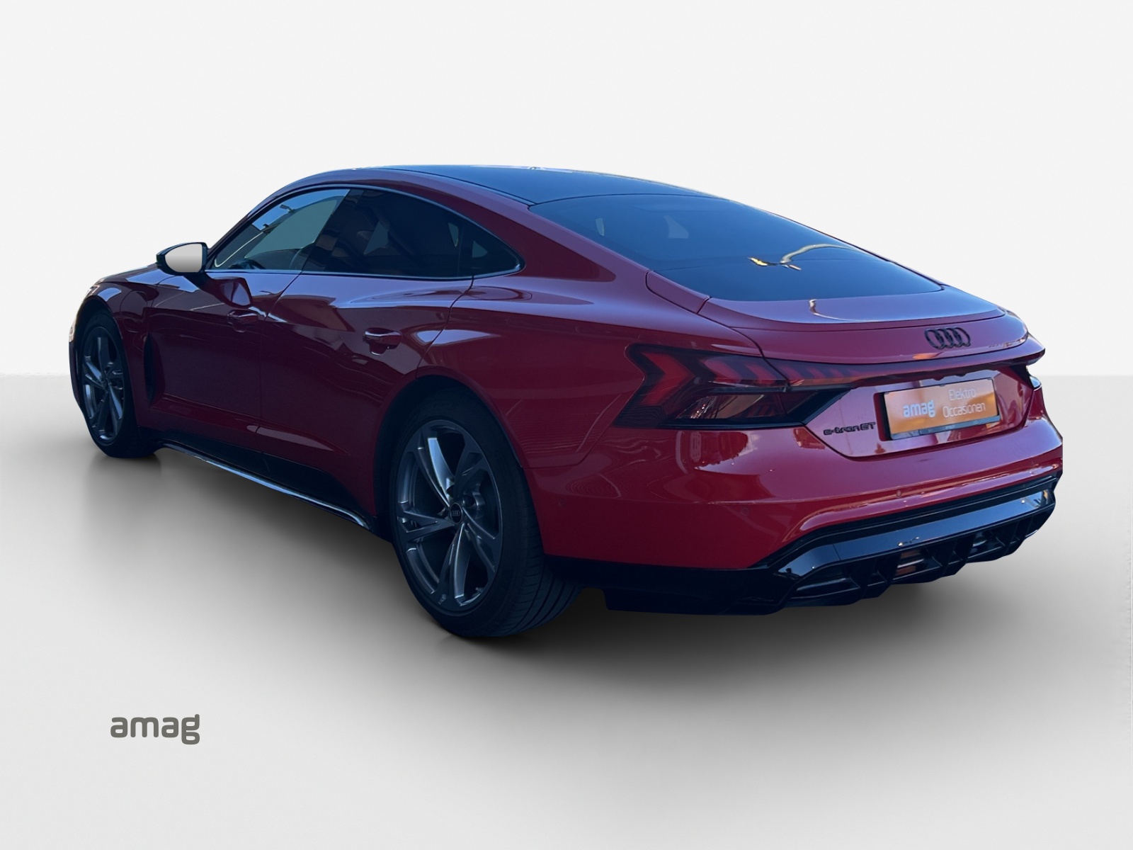 AUDI e-tron GT quattro-image-2