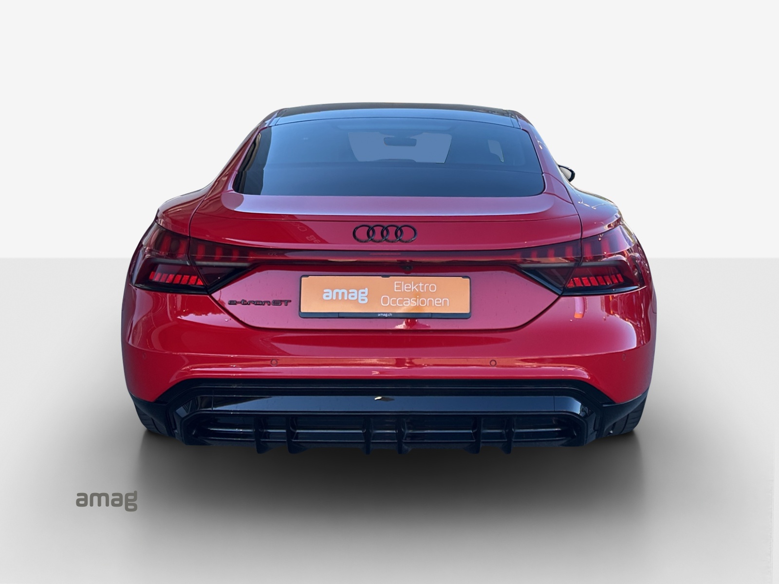 AUDI e-tron GT quattro-image-3