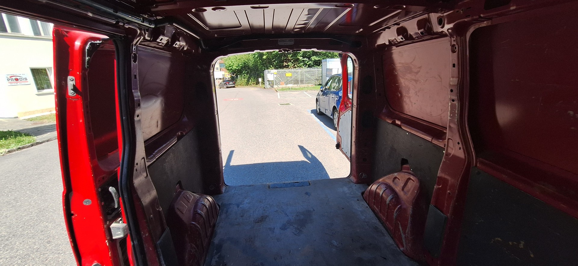 CITROEN Jumpy 2.0 HDi 12 L2H1-image-13