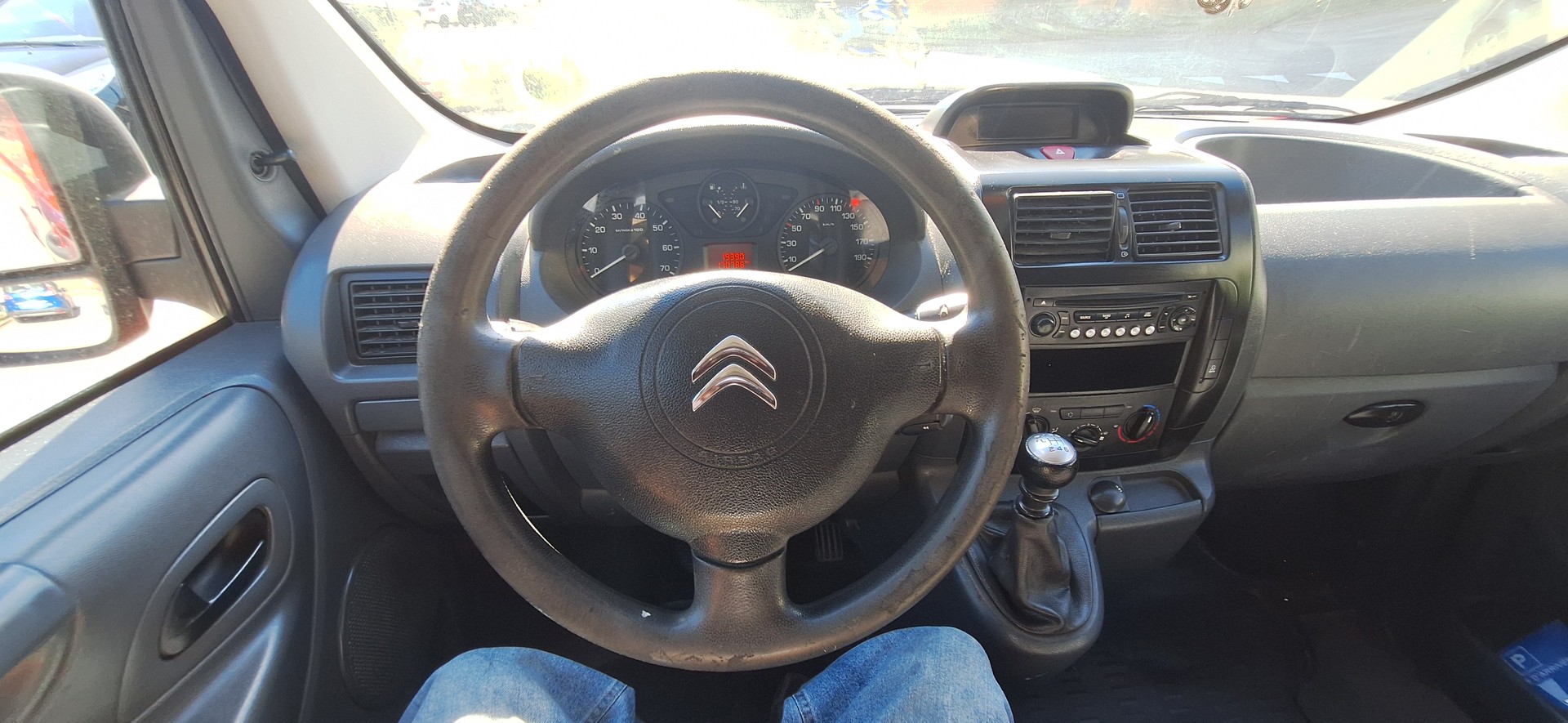 CITROEN Jumpy 2.0 HDi 12 L2H1-image-23