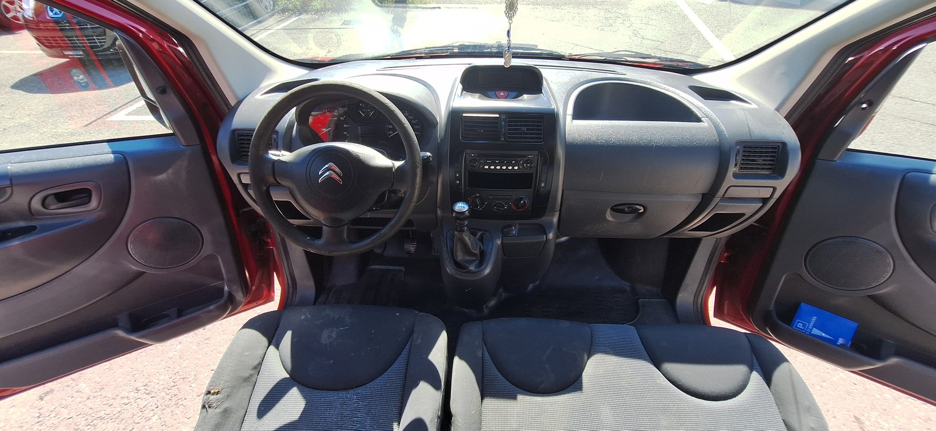 CITROEN Jumpy 2.0 HDi 12 L2H1-image-12