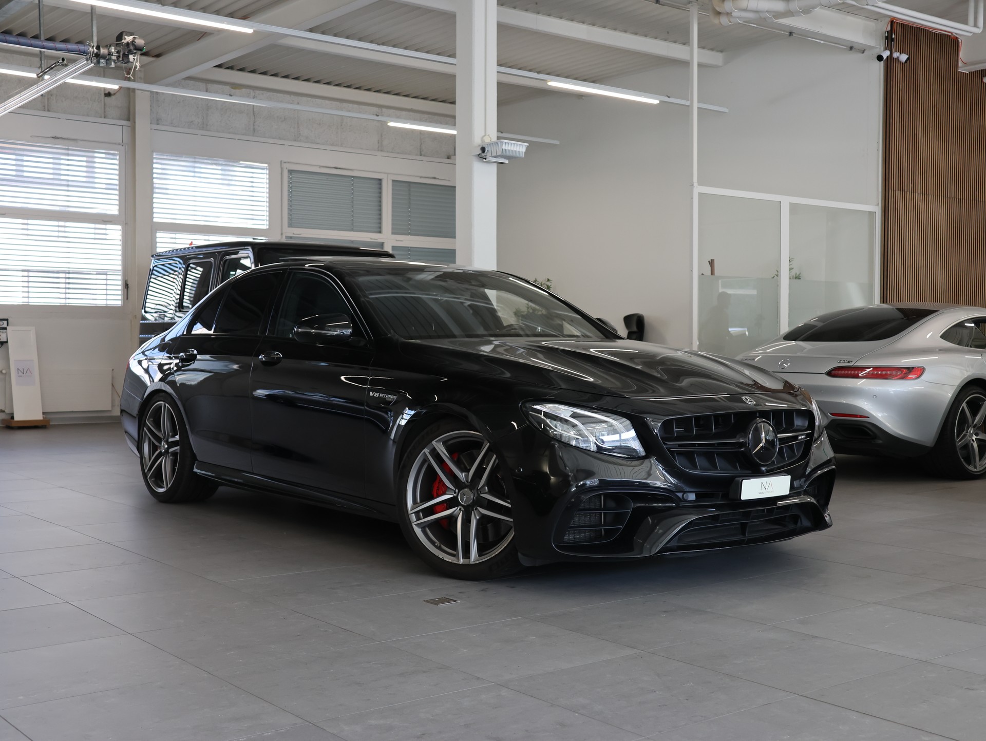 MERCEDES-BENZ E 63 AMG S 4Matic Speedshift MCT *Panoramadach* *Burmester* *360 Kamera*-image-0