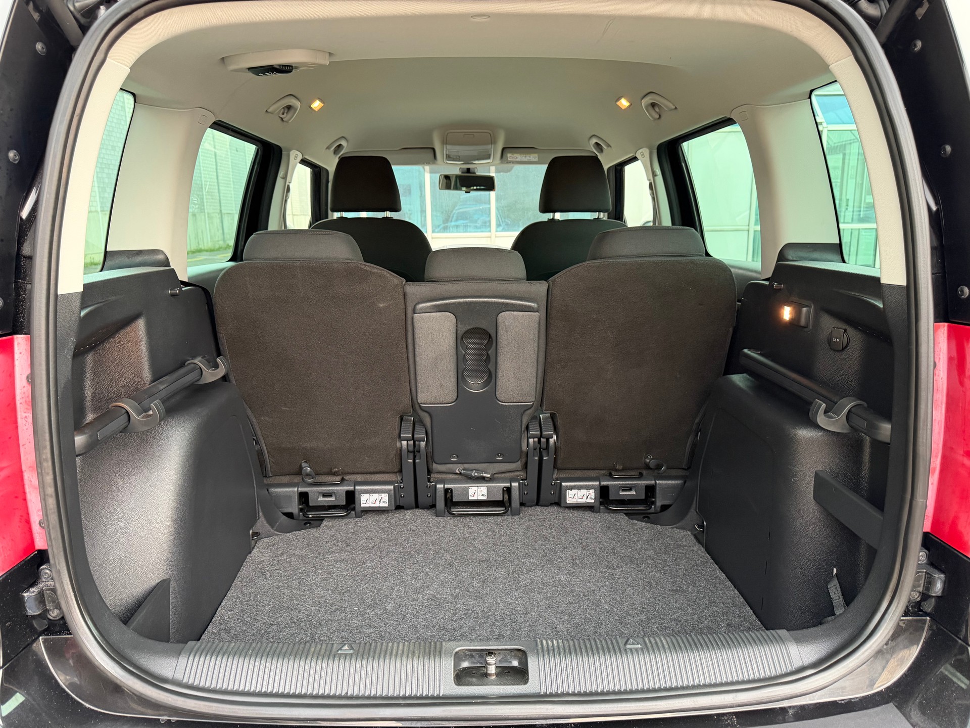 SKODA Yeti 2.0 TDI Ambition 4x4 DSG-image-10
