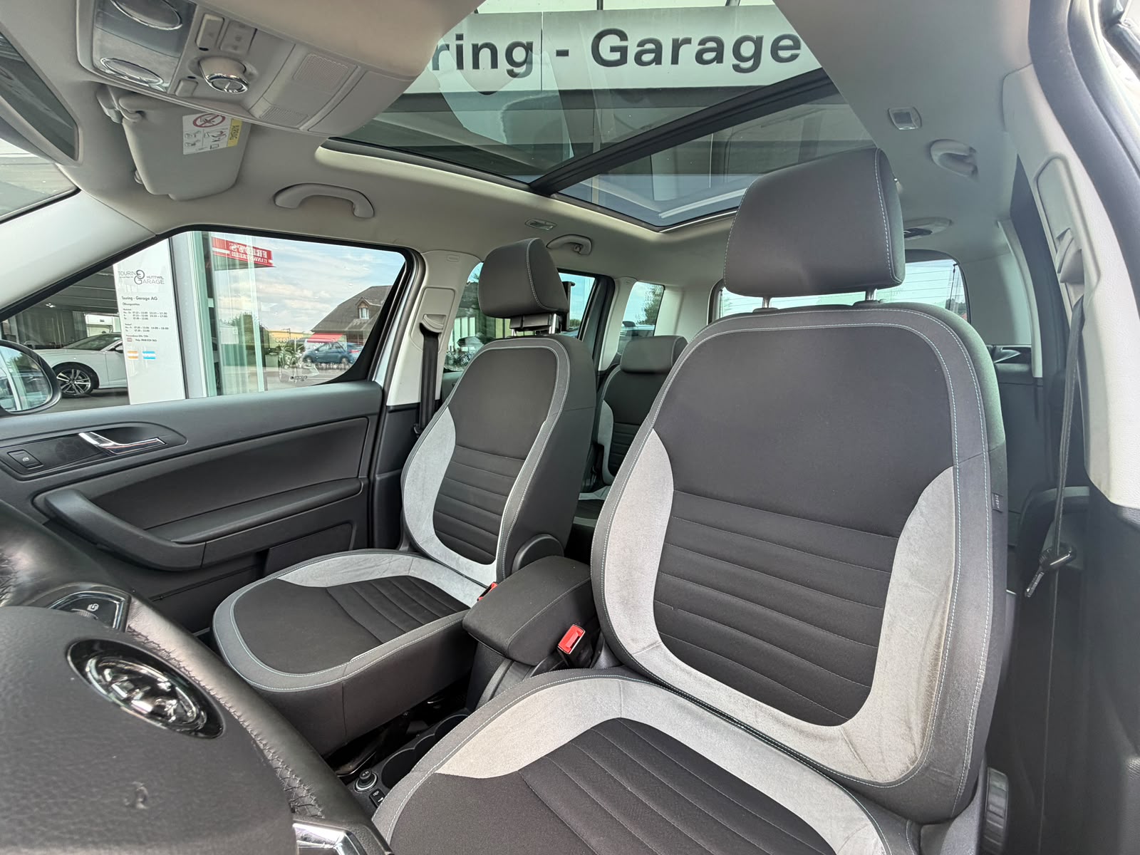 SKODA Yeti 2.0 TDI Outdoor Swiss Joy 4x4 DSG-image-22