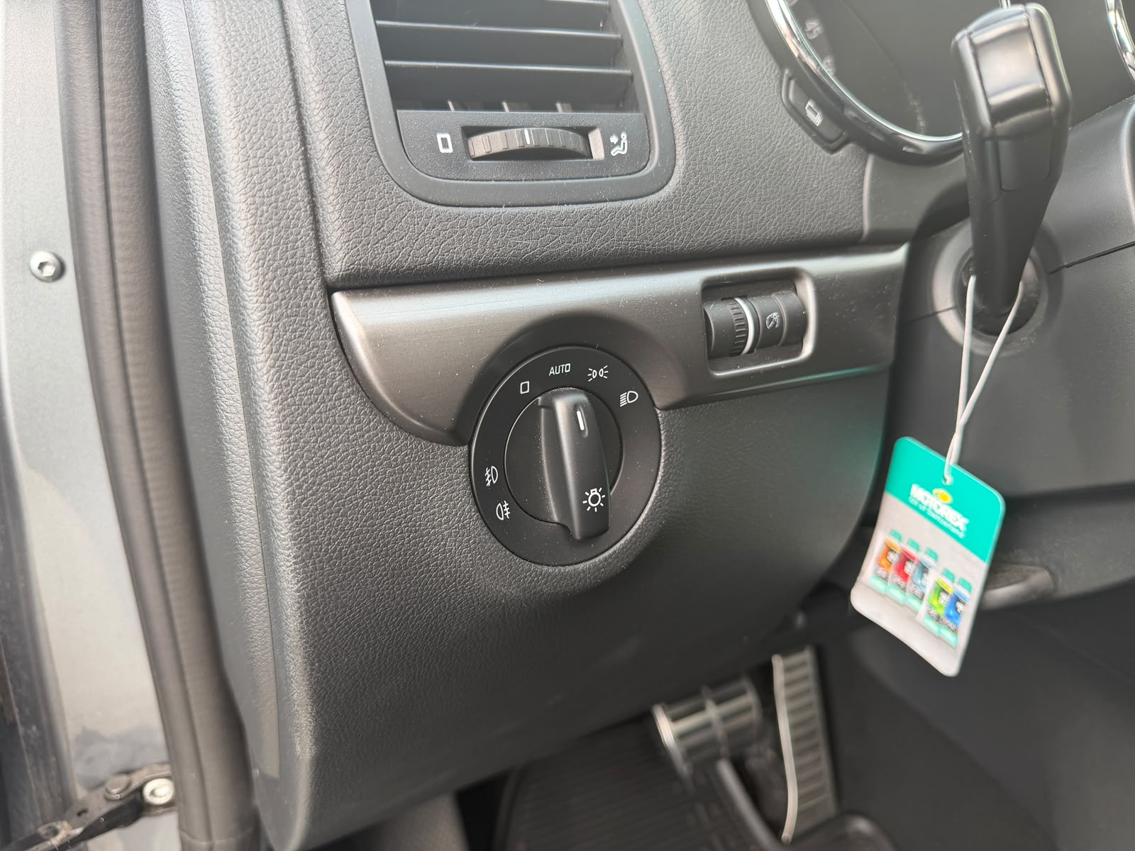 SKODA Yeti 2.0 TDI Outdoor Swiss Joy 4x4 DSG-image-13