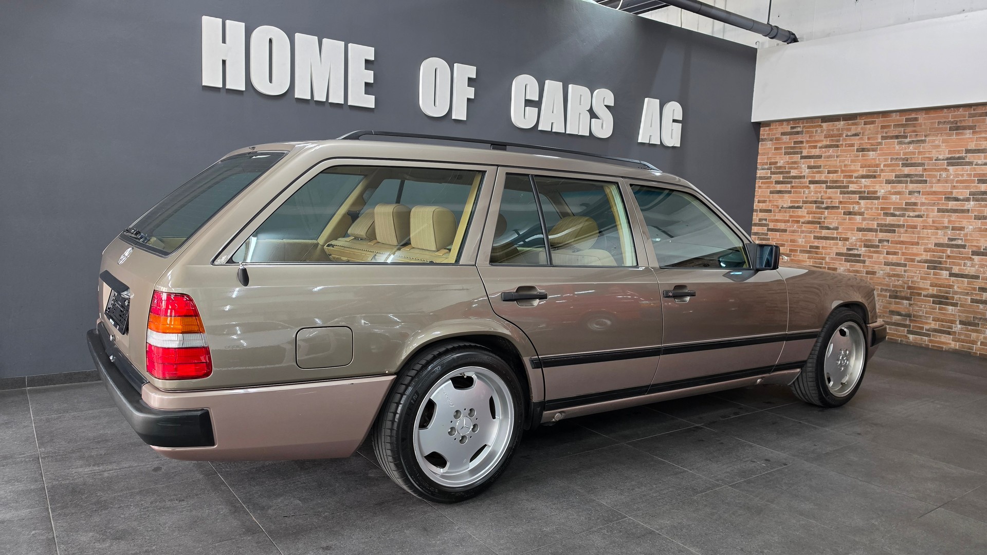 MERCEDES-BENZ 230 TE-image-15