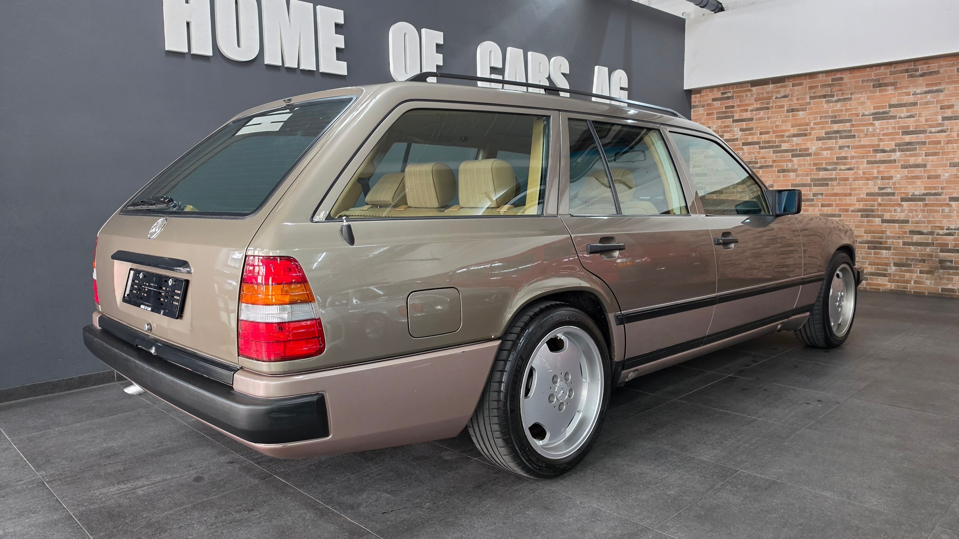 MERCEDES-BENZ 230 TE-image-14