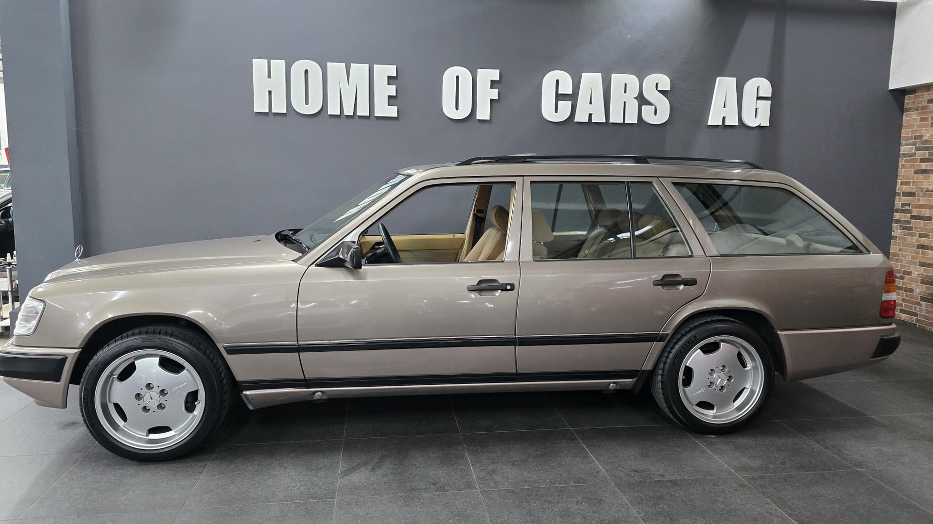 MERCEDES-BENZ 230 TE-image-3