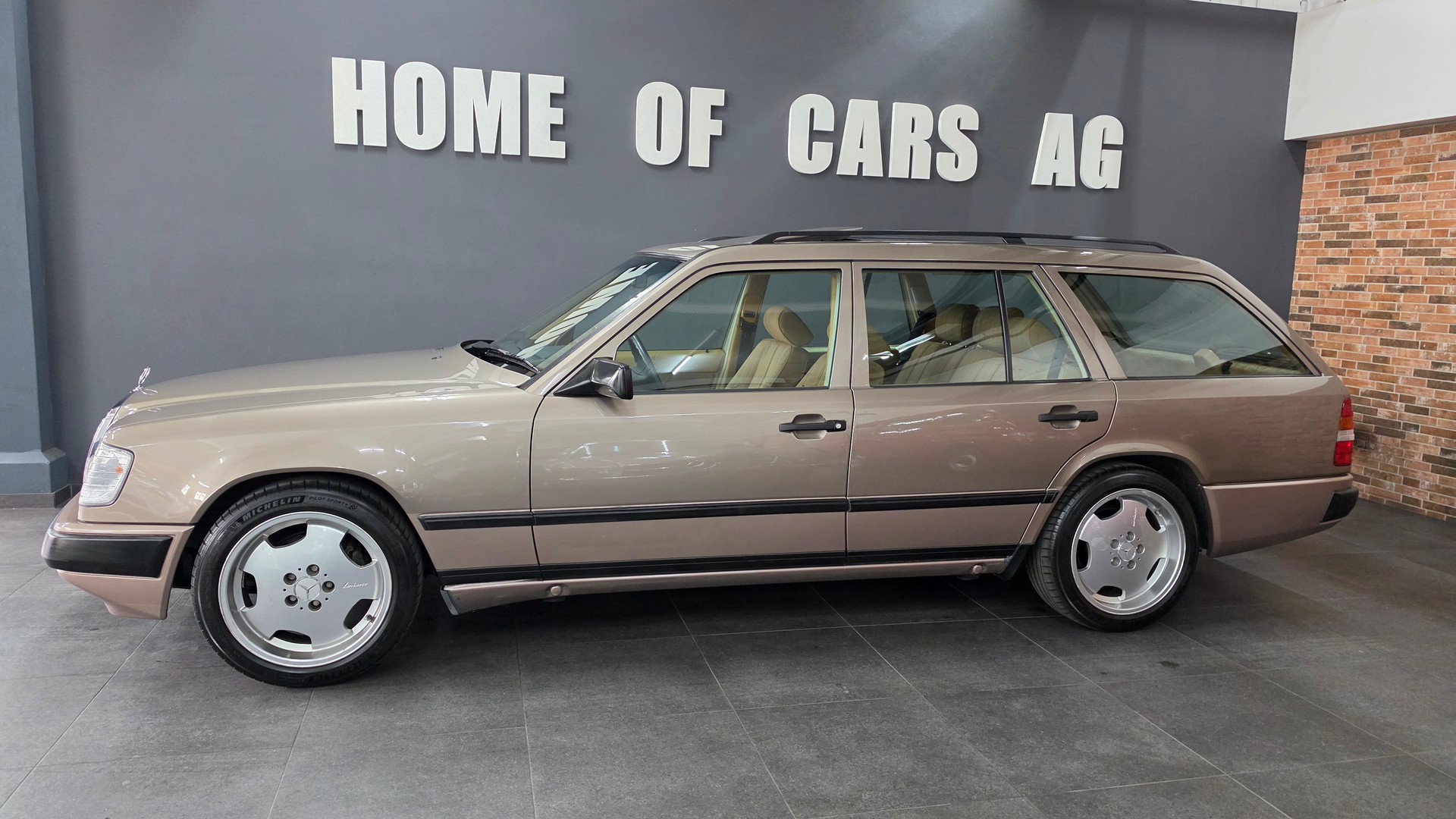MERCEDES-BENZ 230 TE-image-5