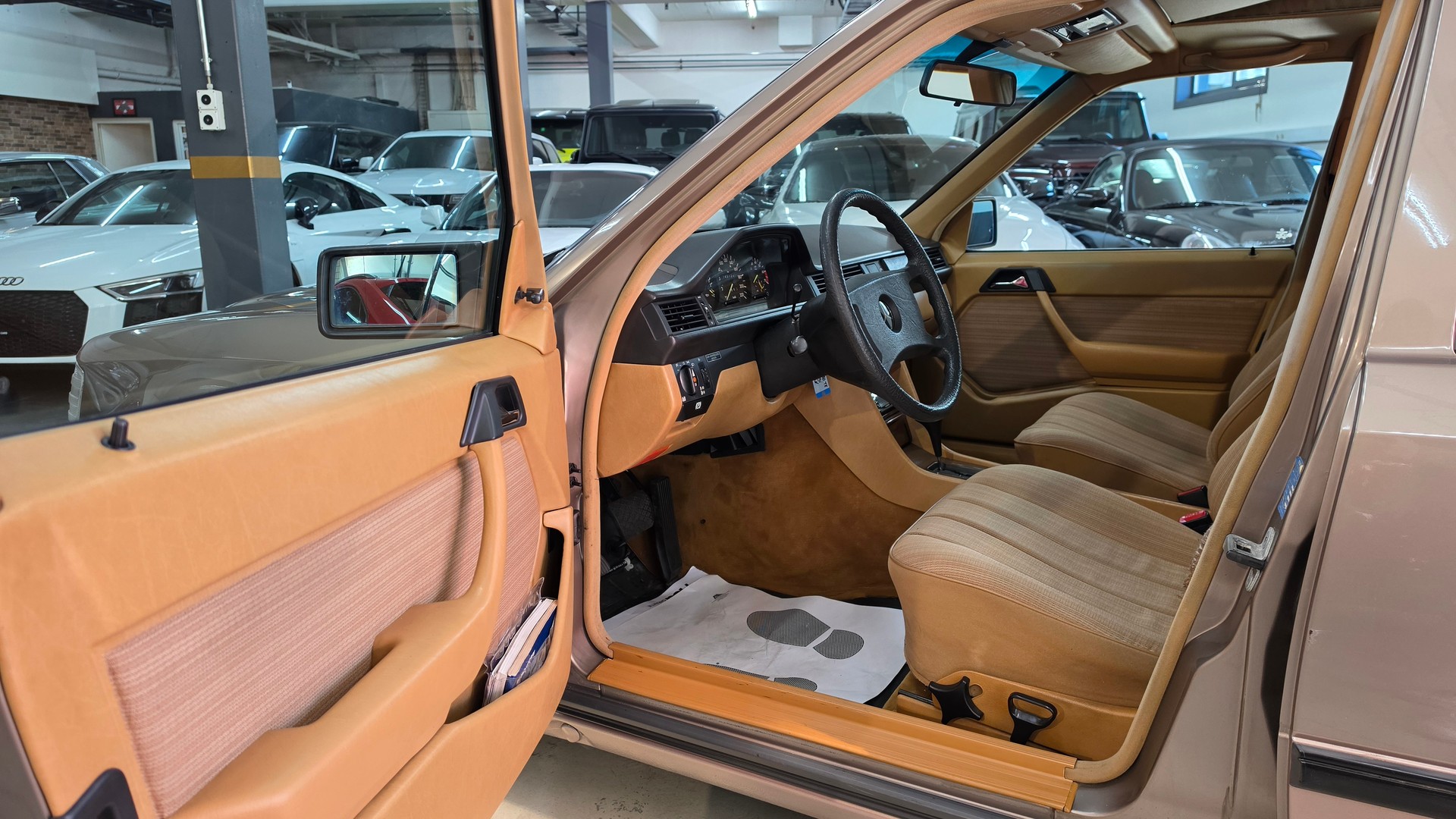 MERCEDES-BENZ 230 TE-image-22